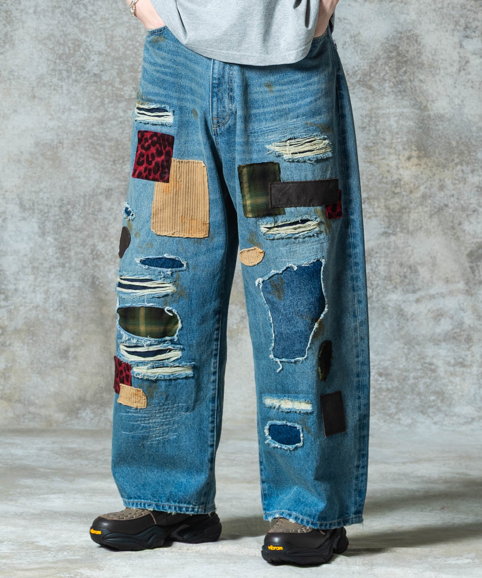 H:185 / C:78 / W:64 / H:88 着用サイズ:M