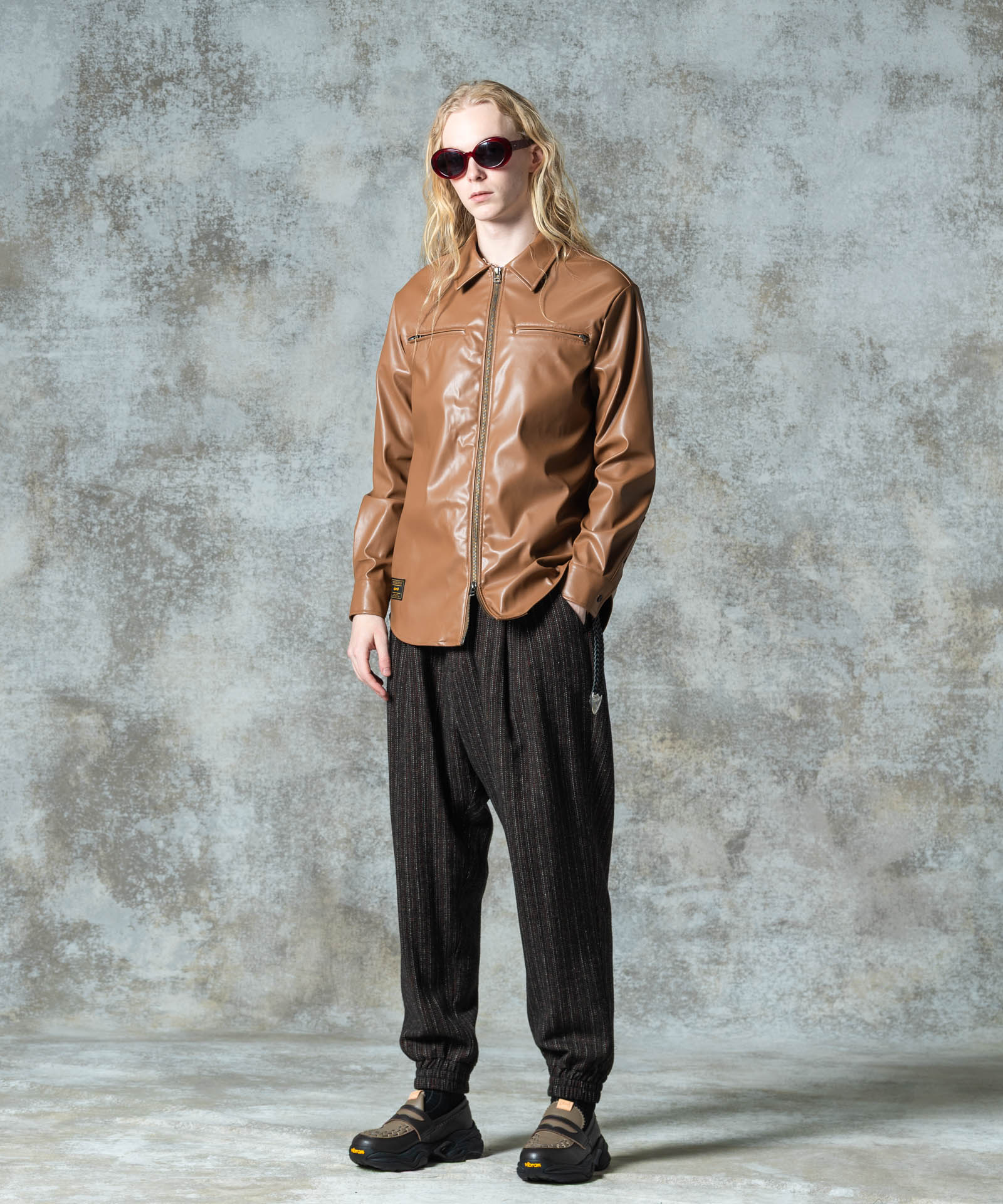 H:185 / C:78 / W:64 / H:88 着用サイズ:L