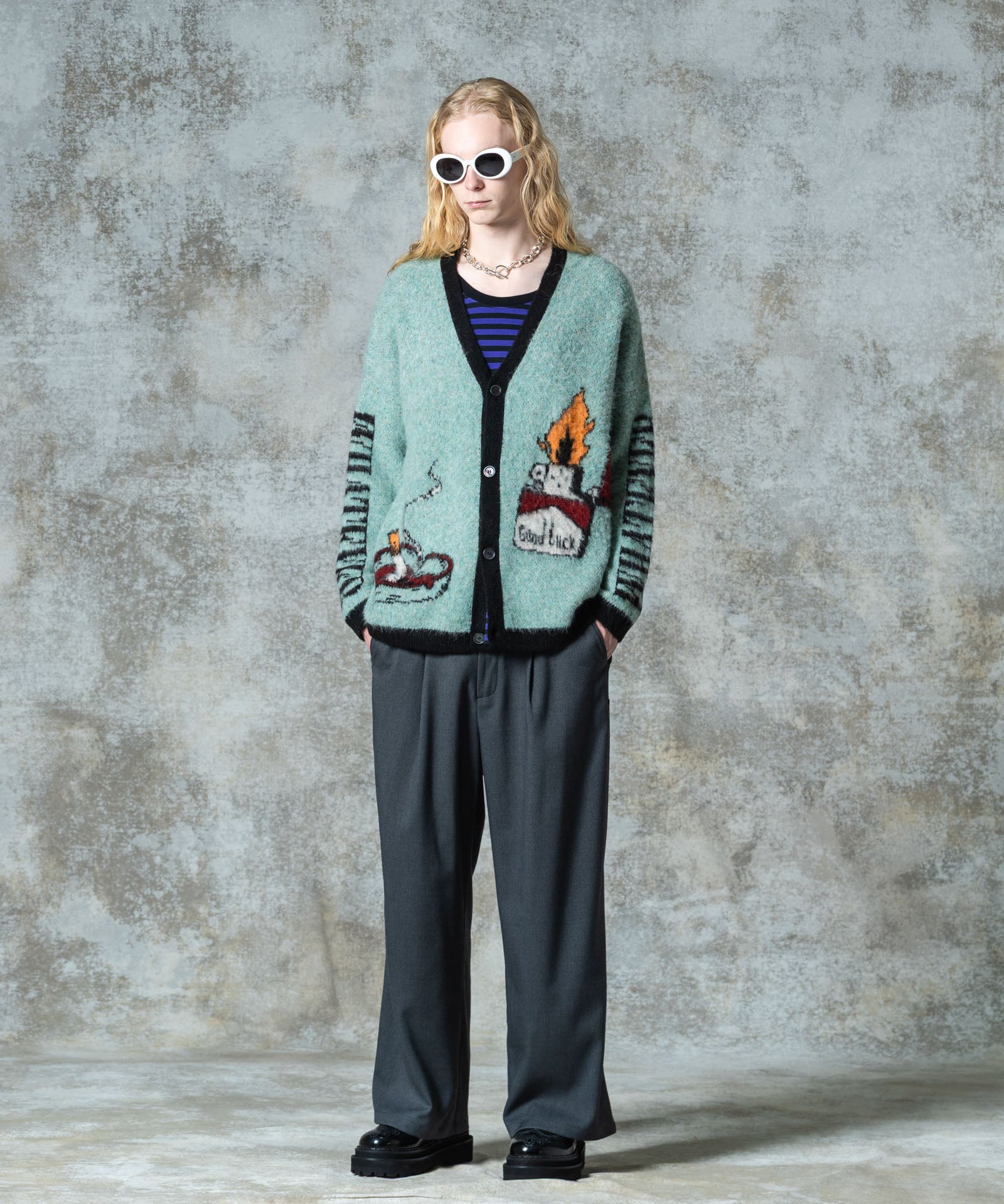 H:185 / C:78 / W:64 / H:88 着用サイズ:M