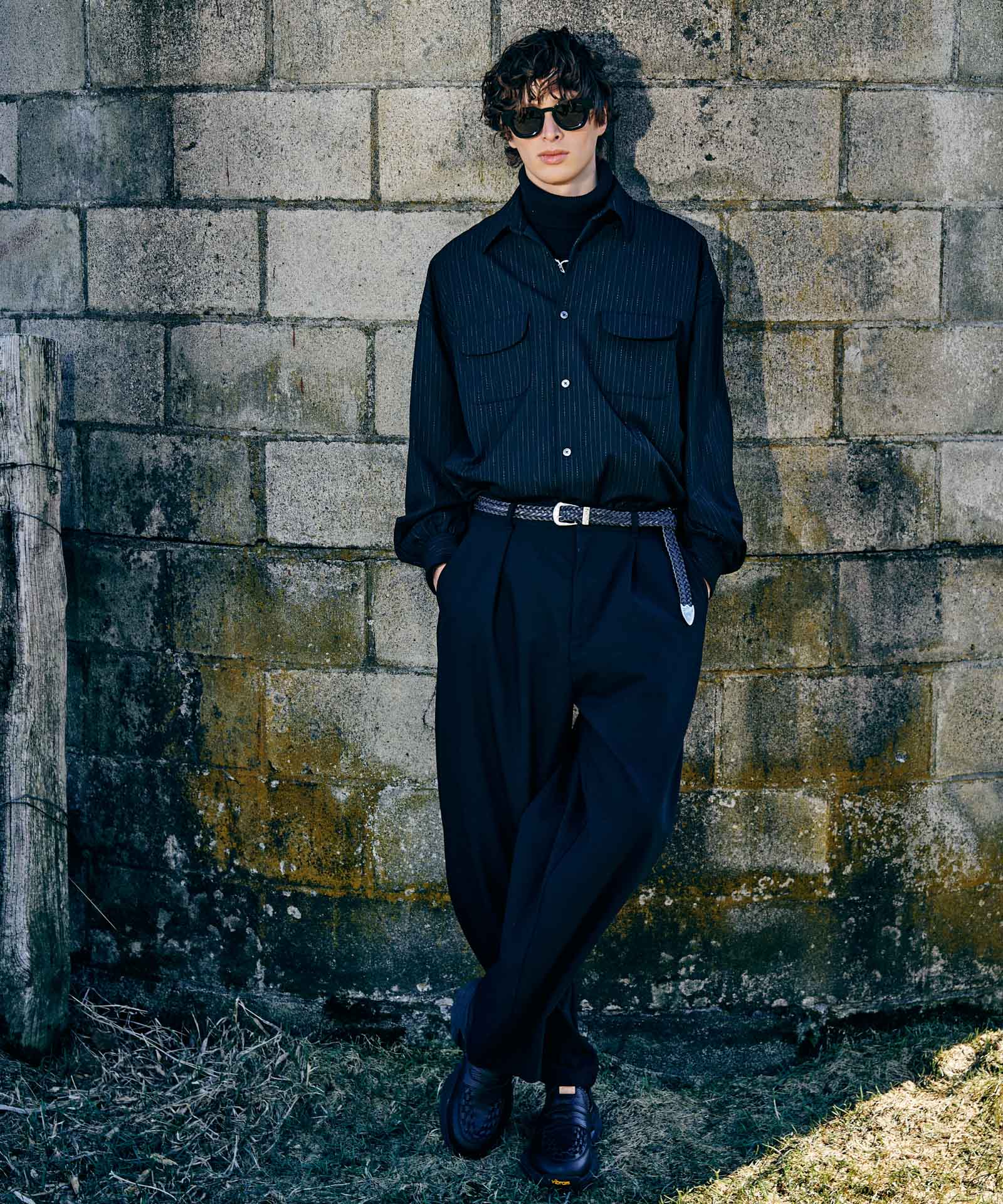 H:186 / C:89 / W:71 / H:92 着用サイズ:L