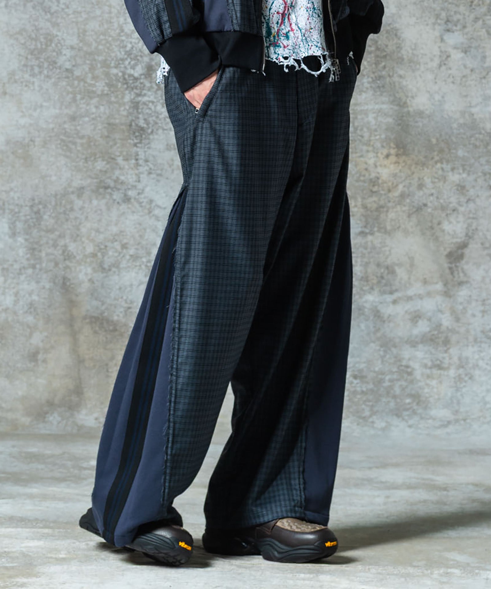 H:186 / C:89 / W:71 / H:92 着用サイズ:L