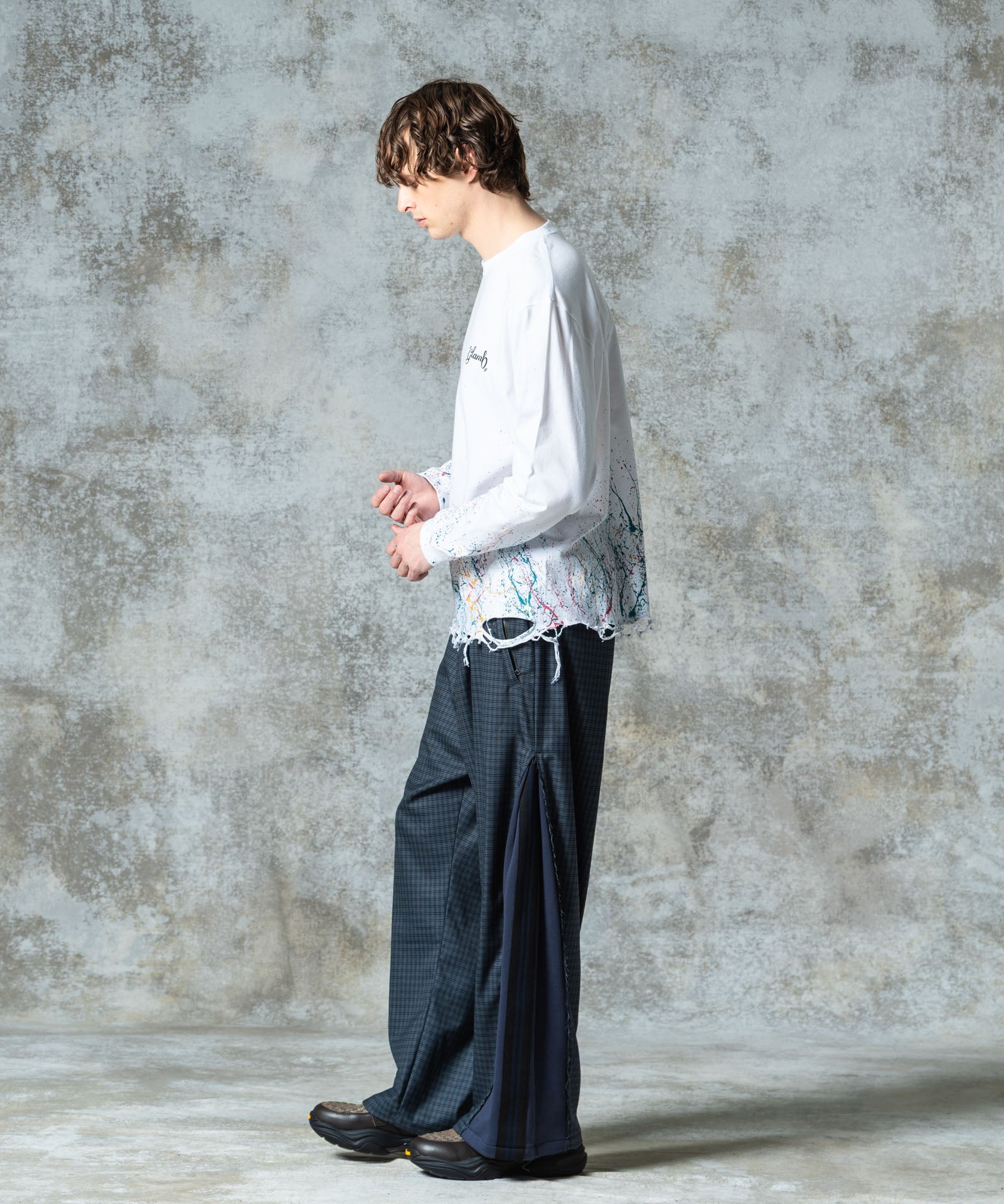 H:186 / C:89 / W:71 / H:92 着用サイズ:L