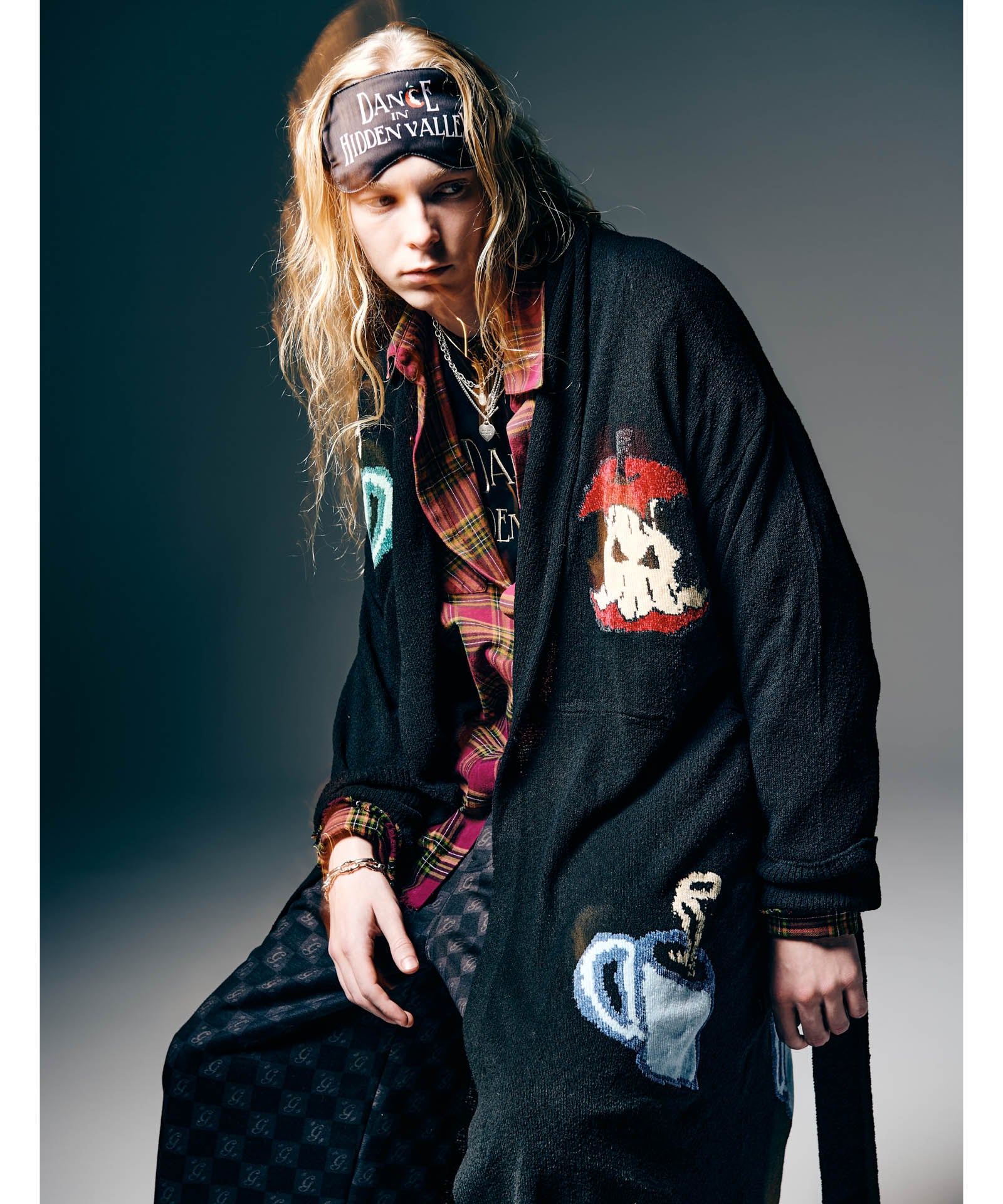 H:185 / C:78 / W:64 / H:88 着用サイズ:L