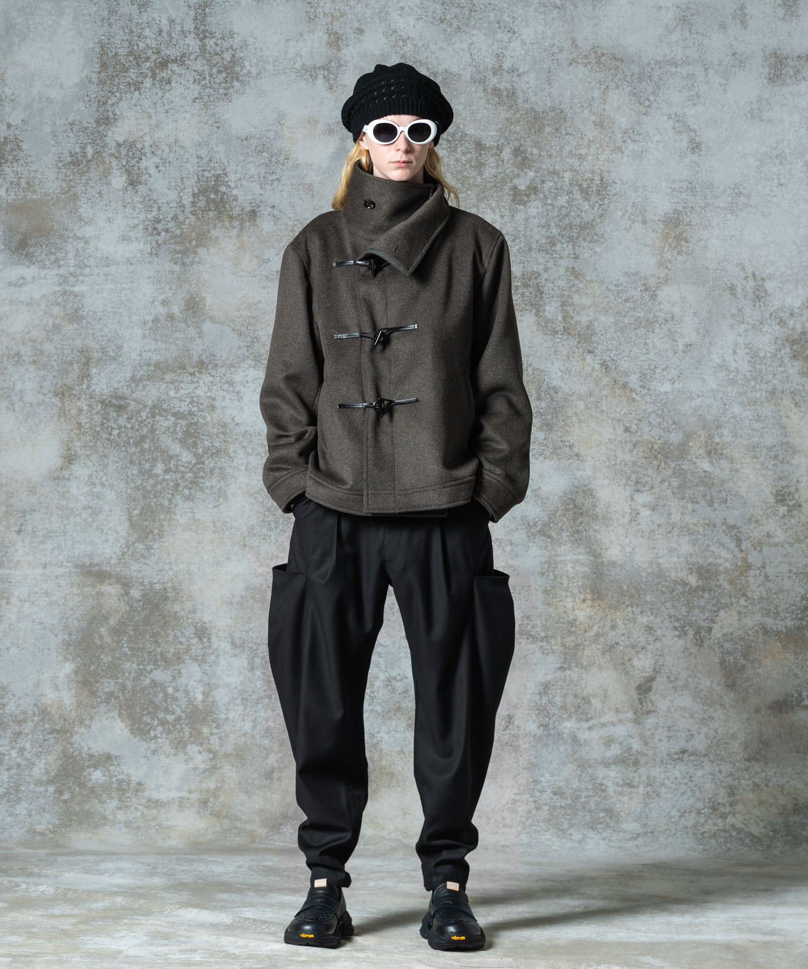 H:185 / C:78 / W:64 / H:88 着用サイズ:L