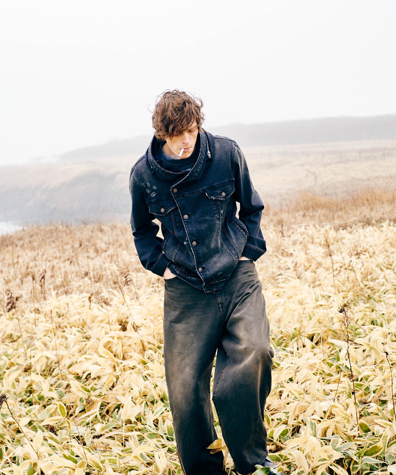 H:186 / C:89 / W:71 / H:92 着用サイズ:L