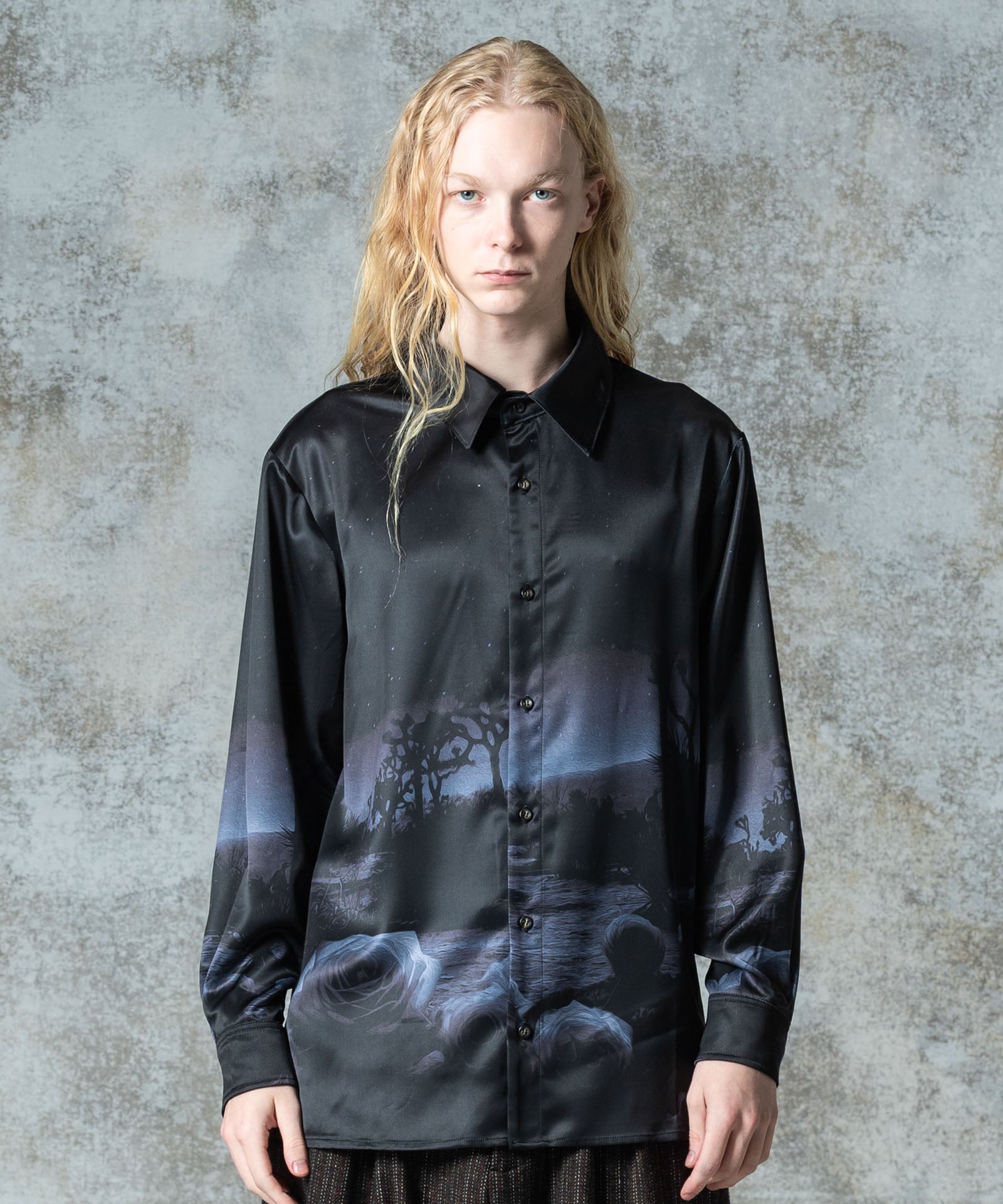 H:185 / C:78 / W:64 / H:88 着用サイズ:M