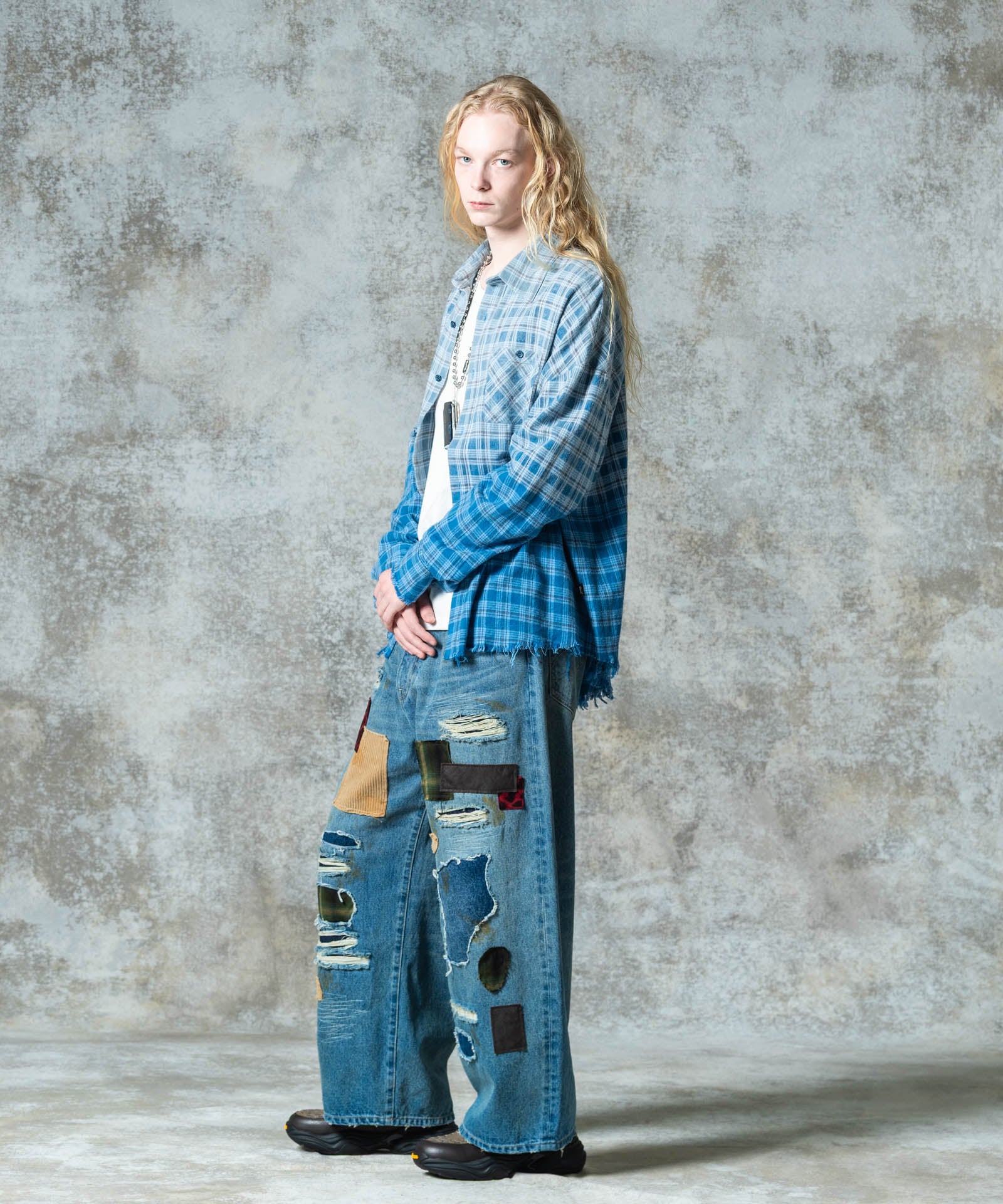 H:185 / C:78 / W:64 / H:88 着用サイズ:M