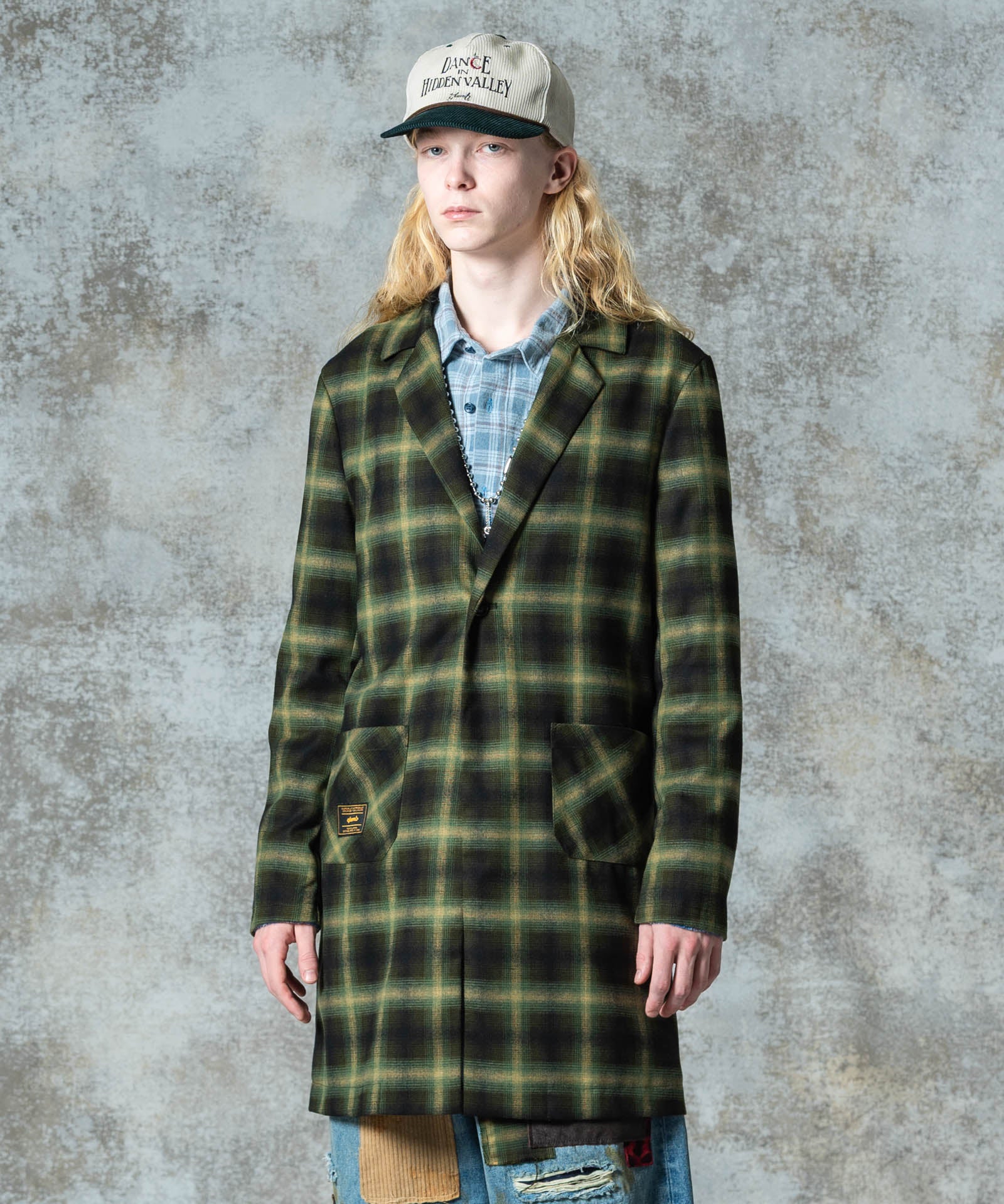 H:185 / C:78 / W:64 / H:88 着用サイズ:M