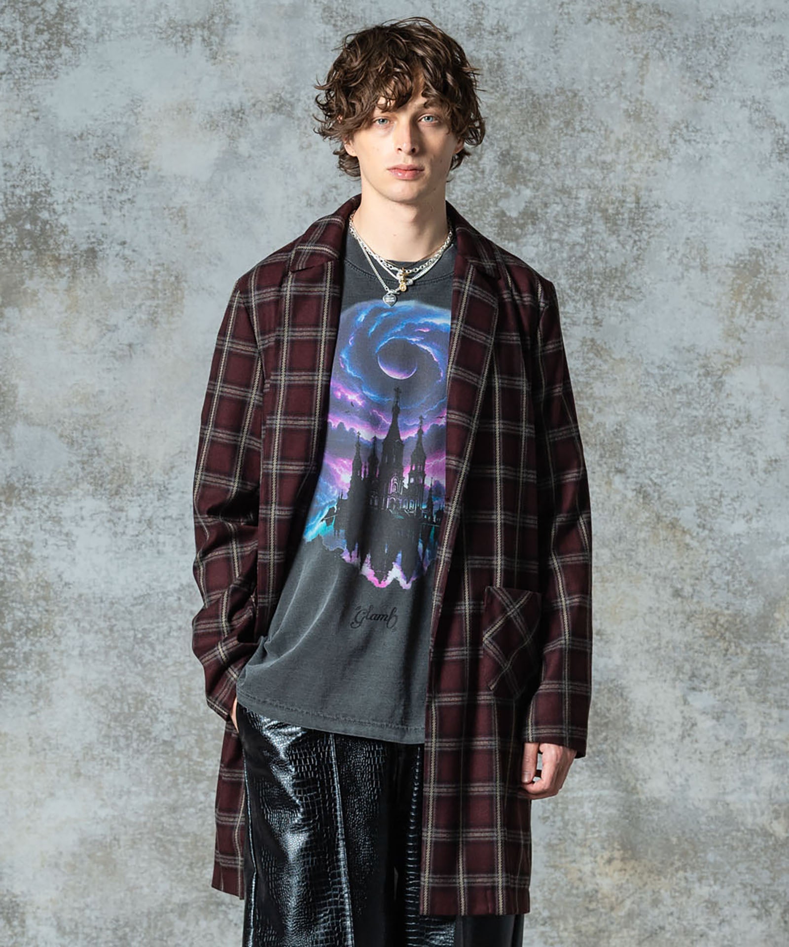 H:186 / C:89 / W:71 / H:92 着用サイズ:L