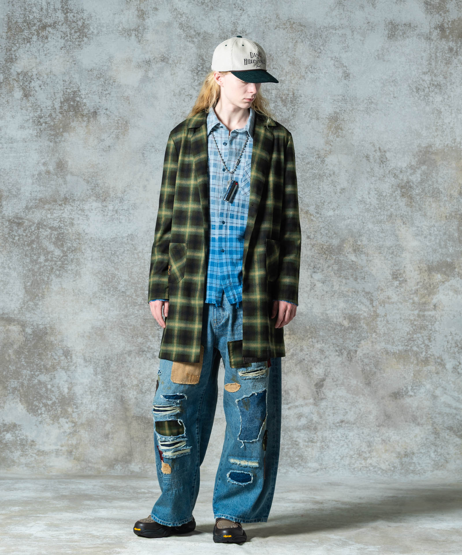 H:185 / C:78 / W:64 / H:88 着用サイズ:M