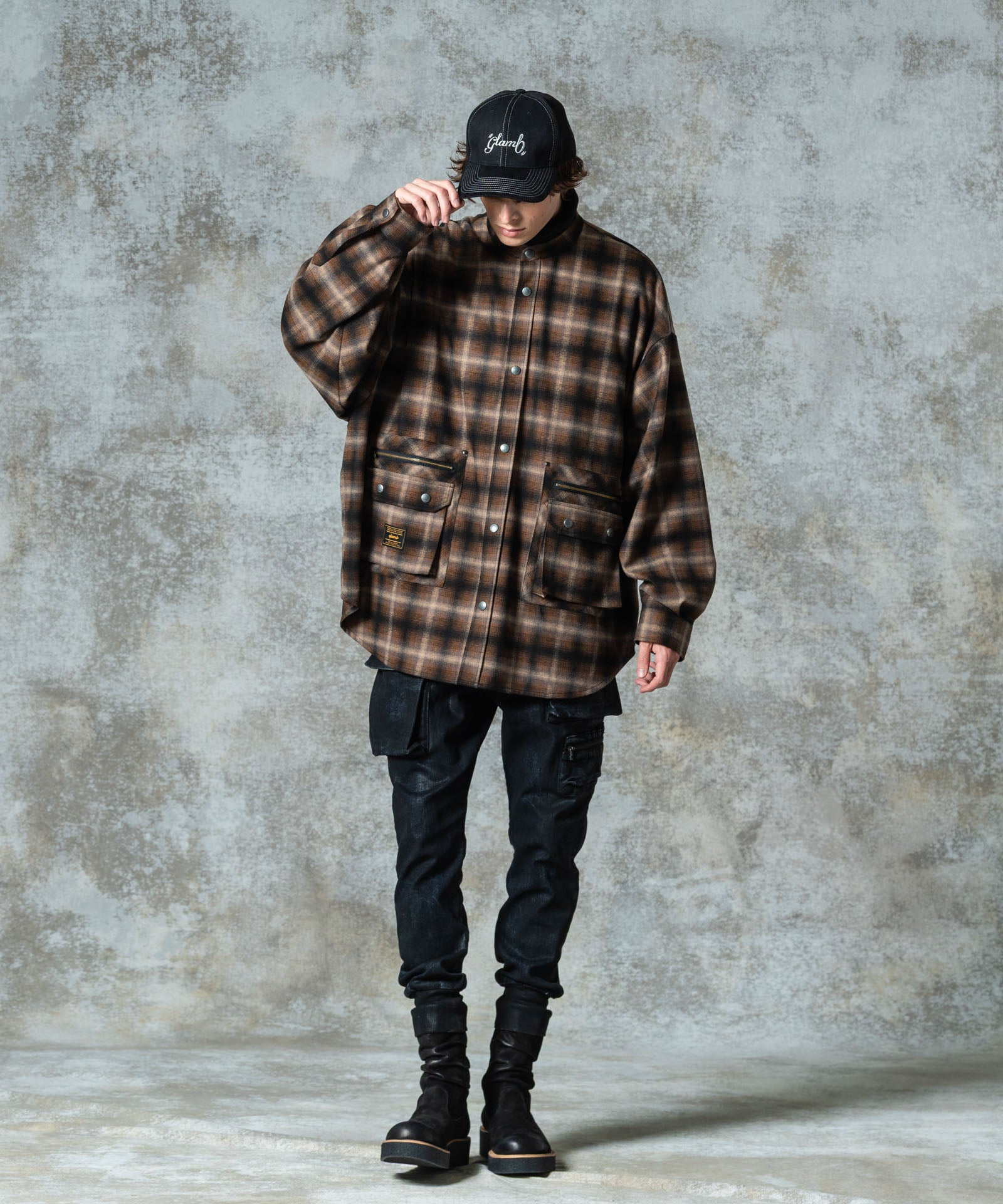 H:186 / C:89 / W:71 / H:92 着用サイズ:Free