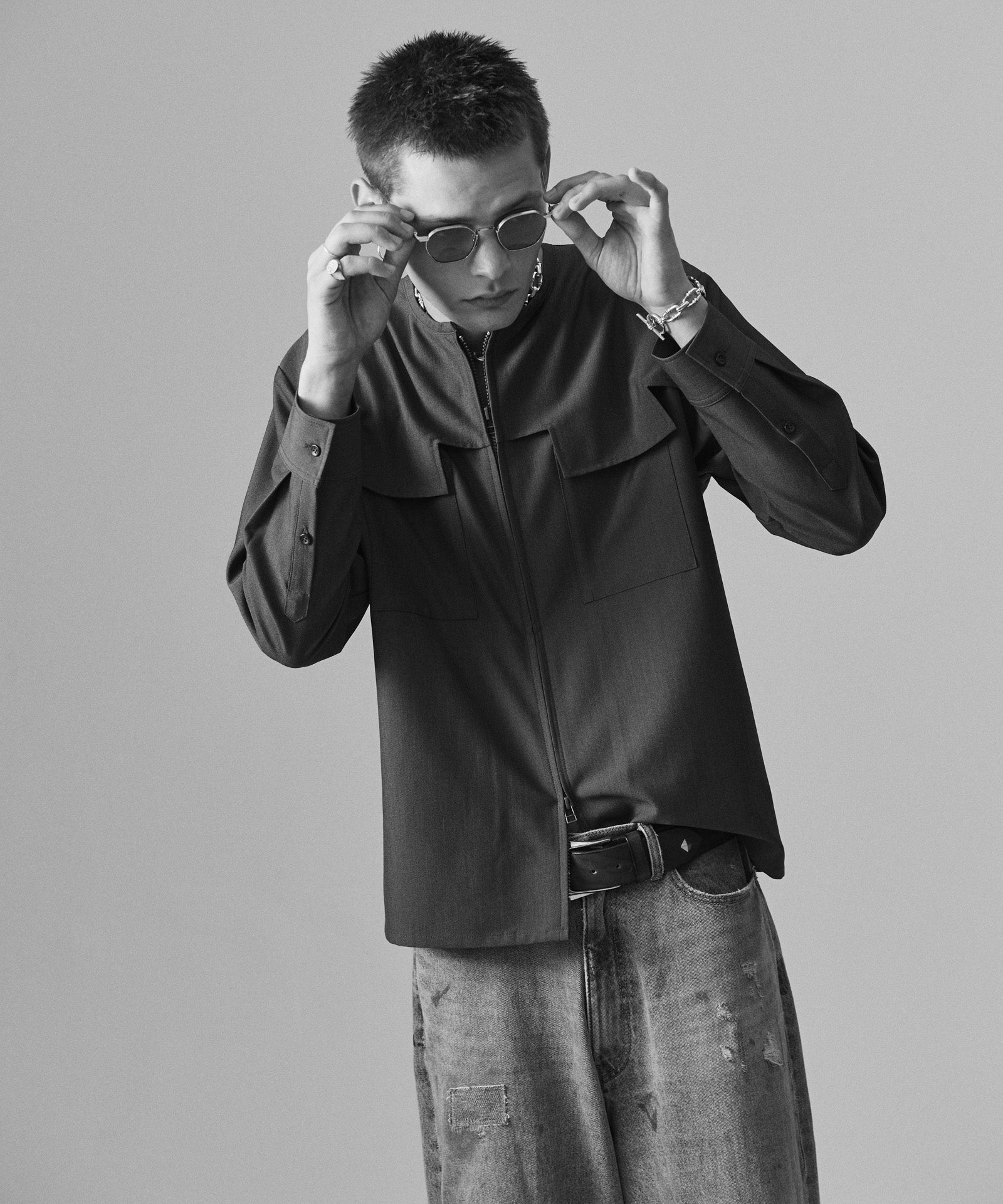 H:187 / C:92 / W:74 / H:91 着用サイズ:L