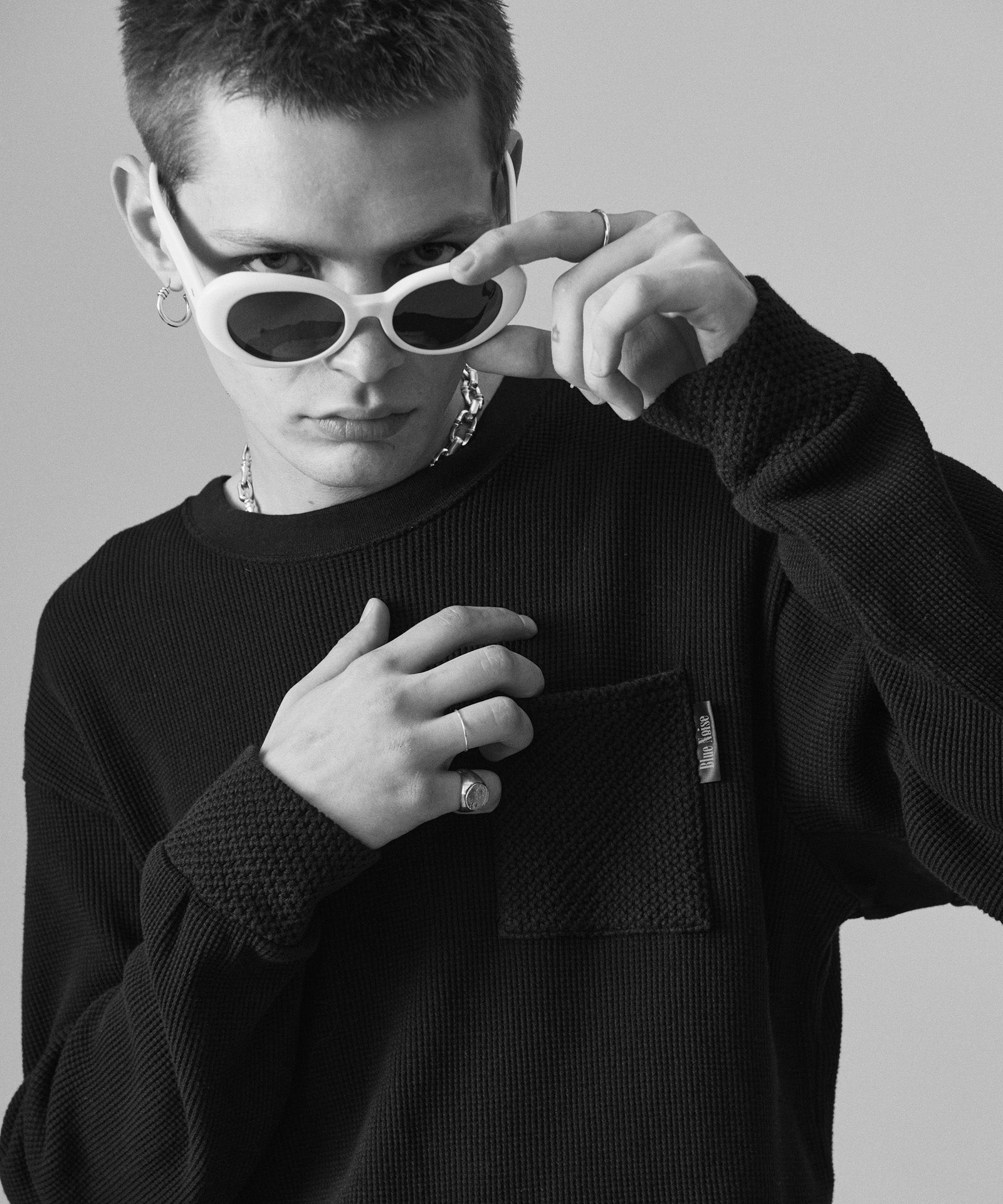 H:187 / C:92 / W:74 / H:91 着用サイズ:L