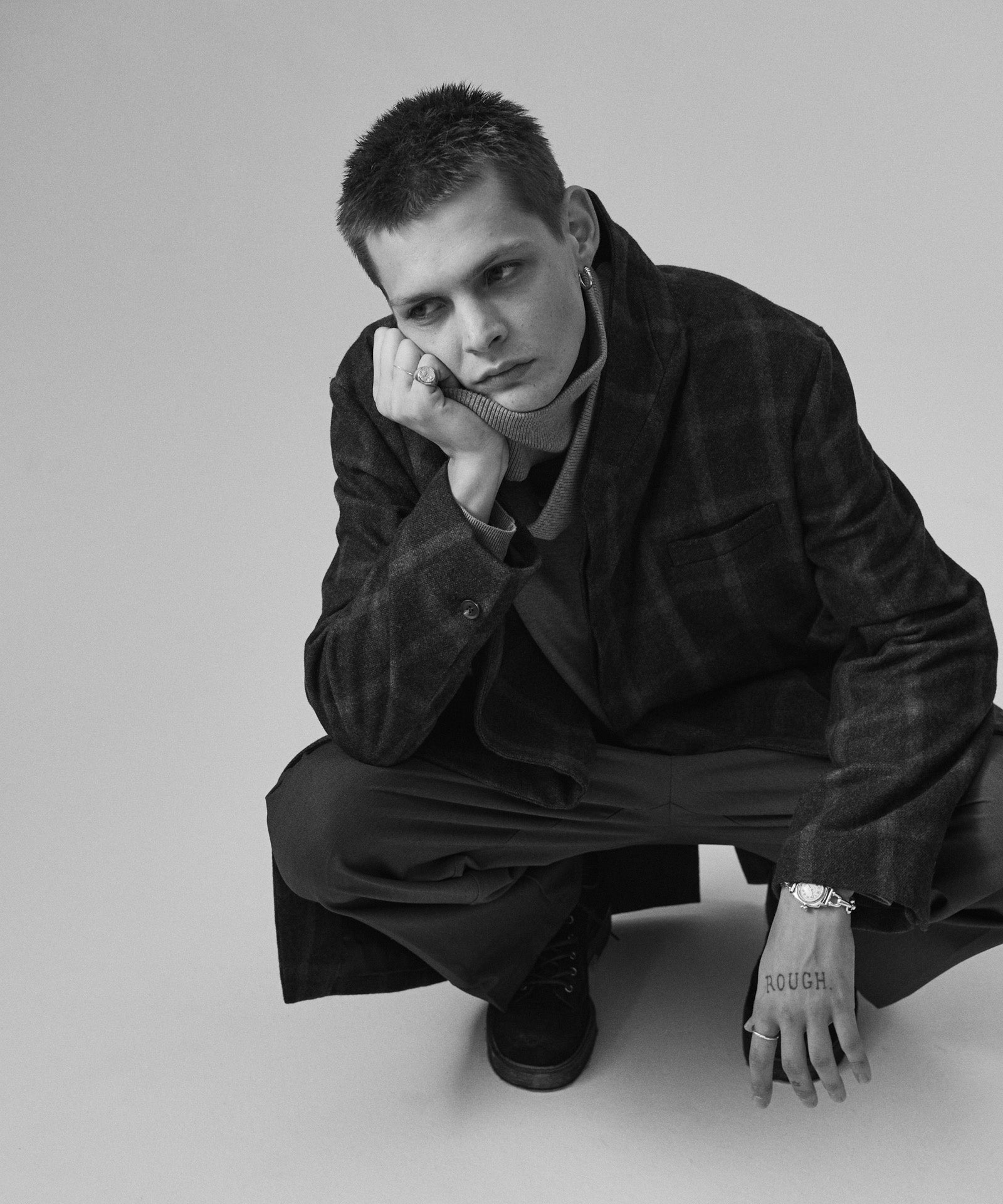 H:187 / C:92 / W:74 / H:91 着用サイズ:L