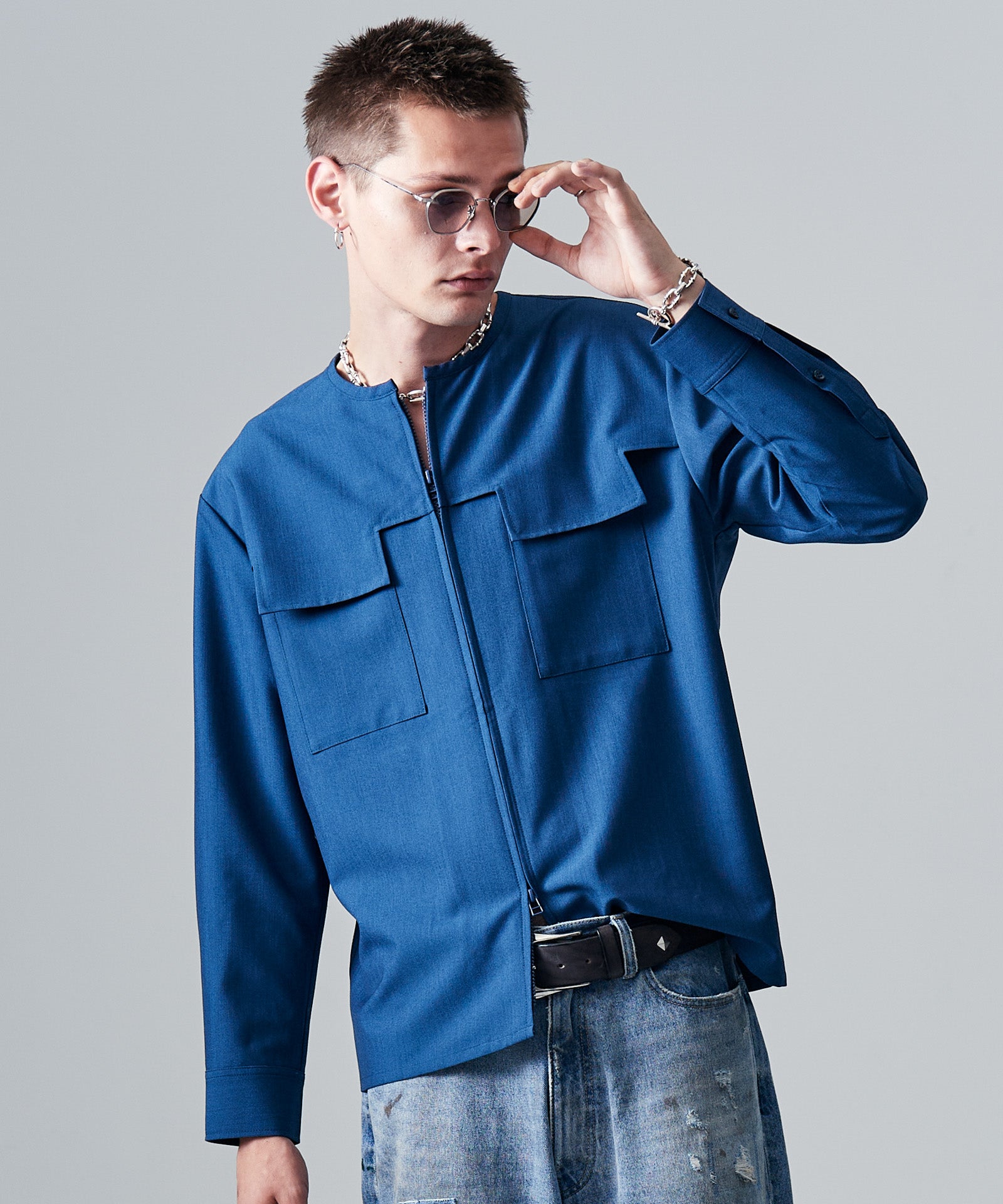 H:187 / C:92 / W:74 / H:91 着用サイズ:L