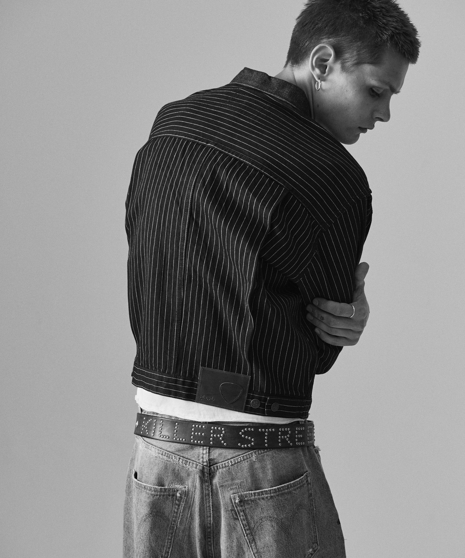 H:187 / C:92 / W:74 / H:91 着用サイズ:L