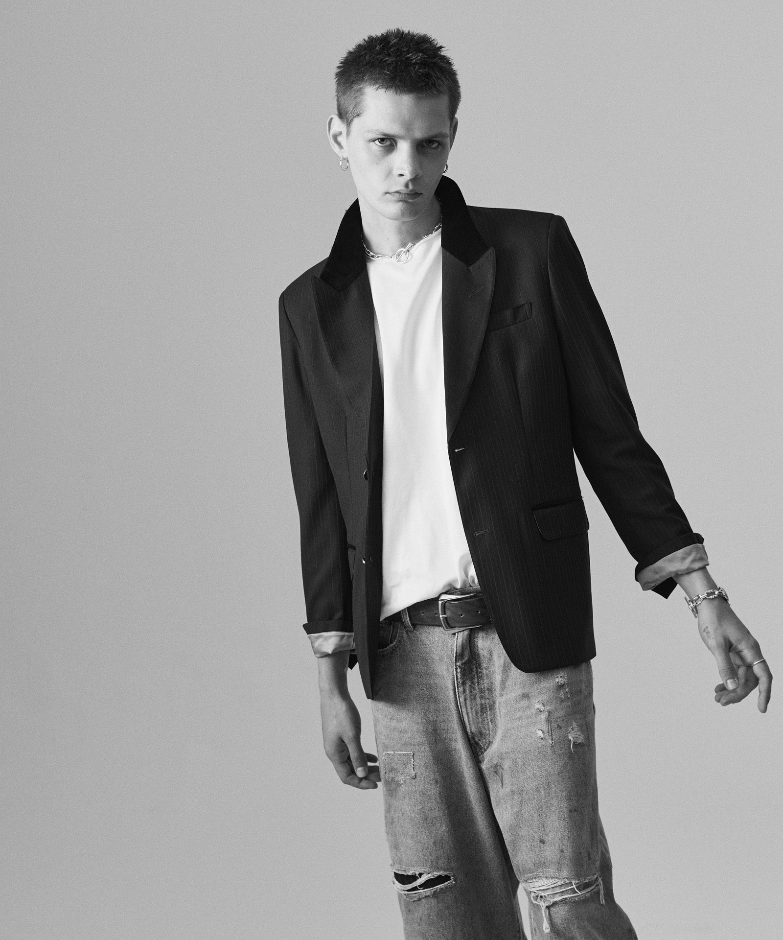 H:187 / C:92 / W:74 / H:91 着用サイズ:L