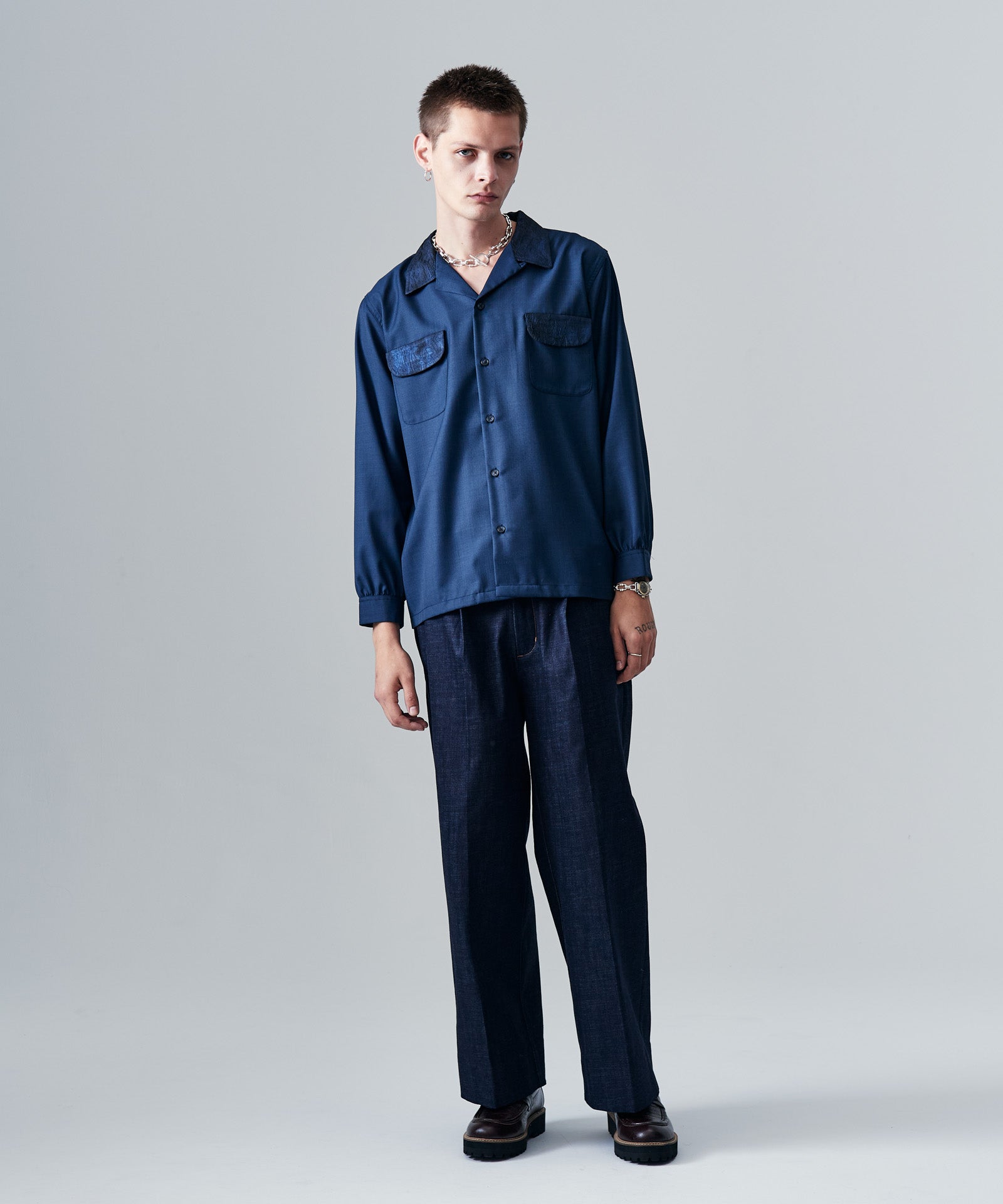 H:187 / C:92 / W:74 / H:91 着用サイズ:M