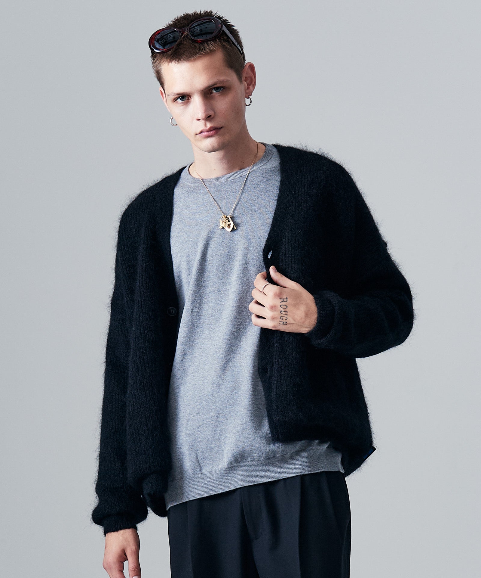 H:187 / C:92 / W:74 / H:91 着用サイズ:M