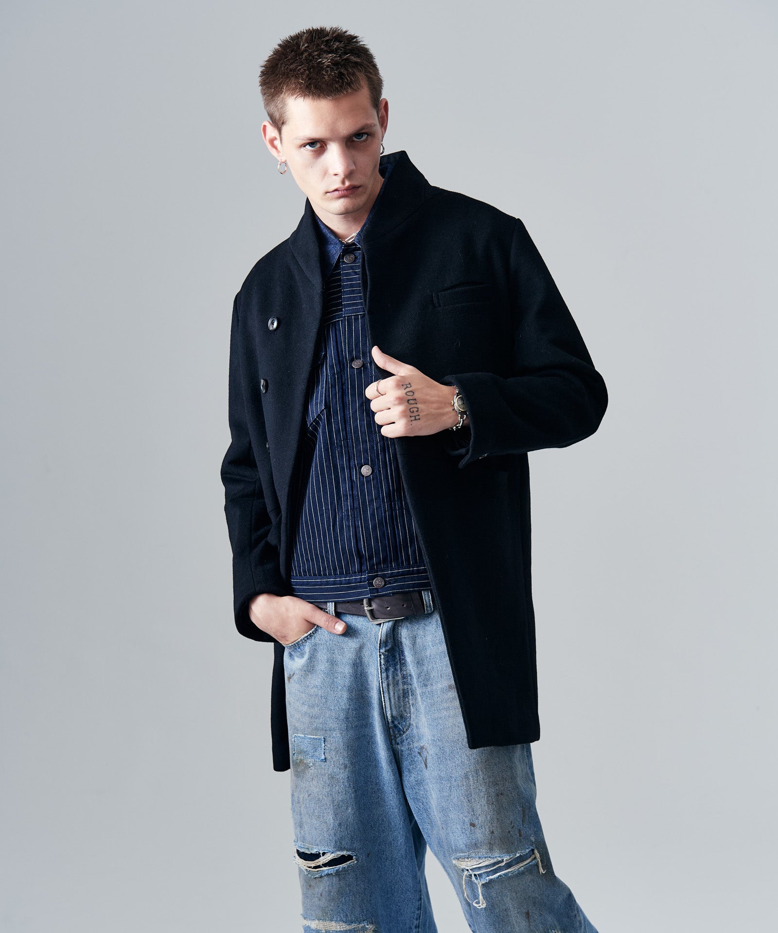 H:187 / C:92 / W:74 / H:91 着用サイズ:M