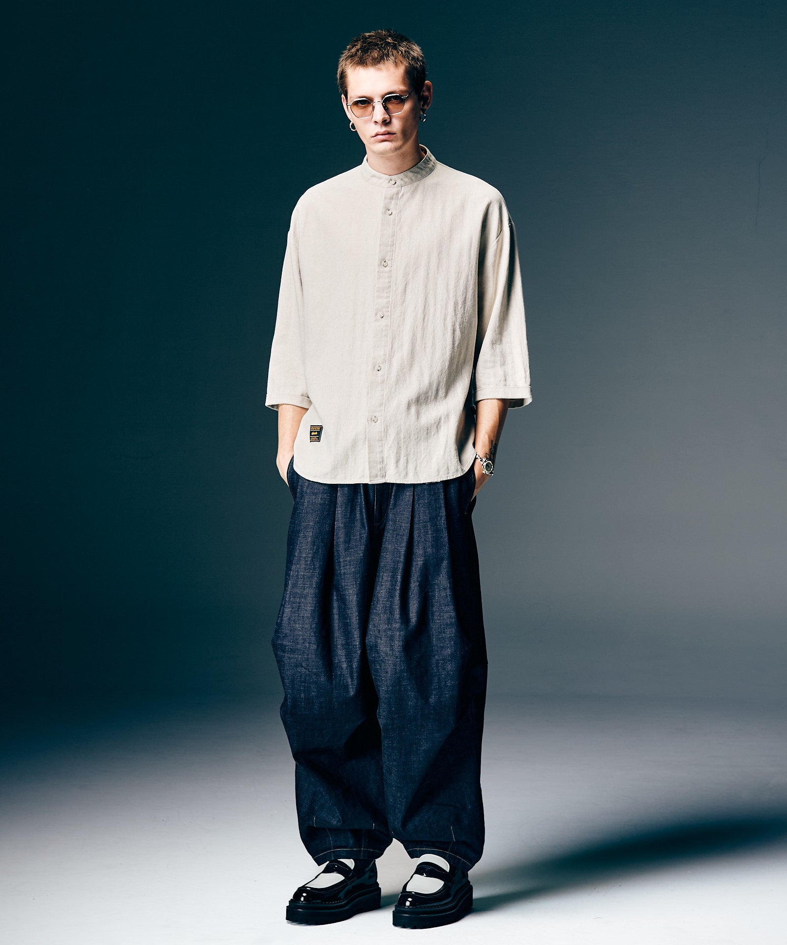 H:187 / C:92 / W:74 / H:91 着用サイズ:L