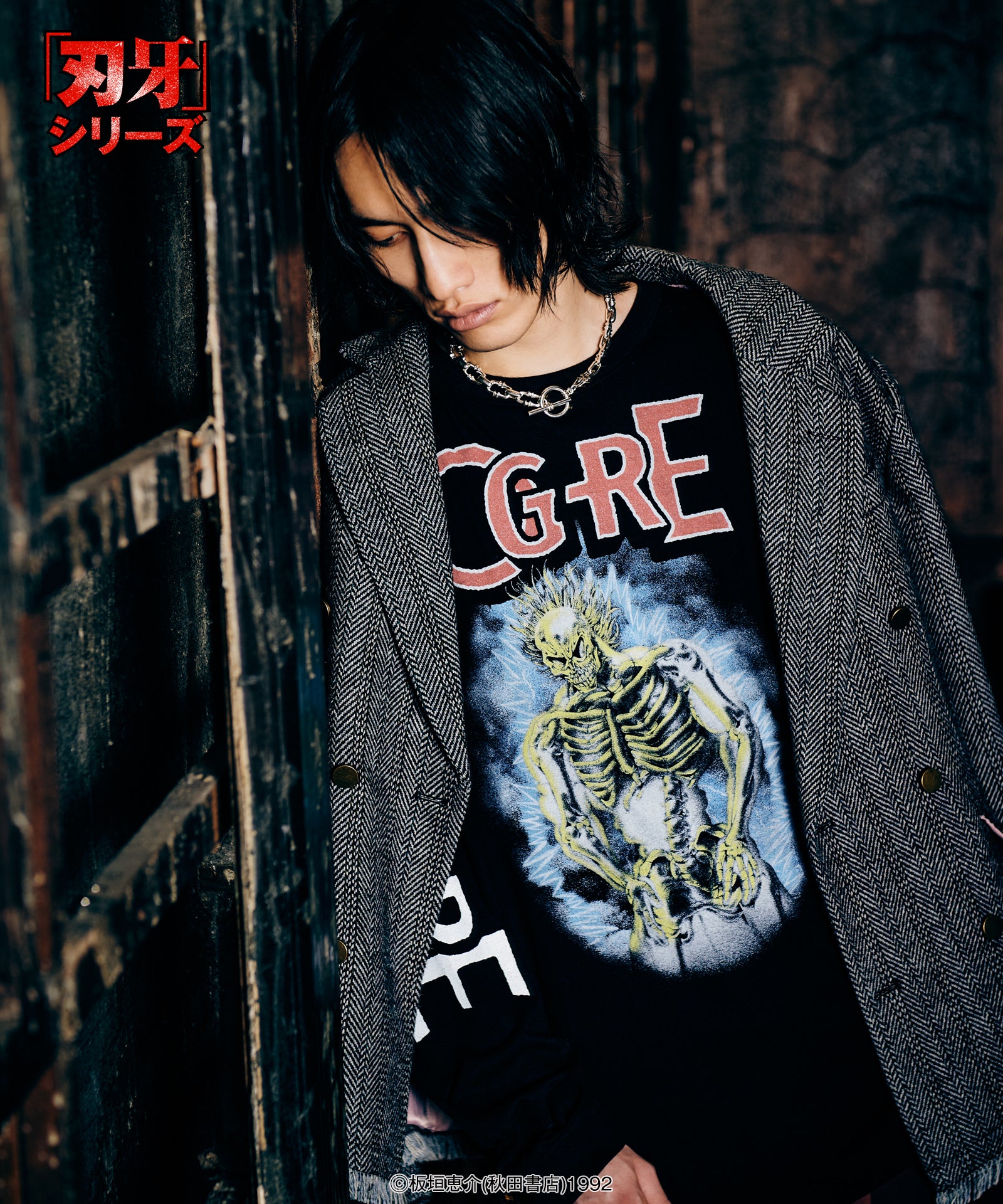 H:185 / B:80 / W:67 / H:83 / 着用サイズ:L