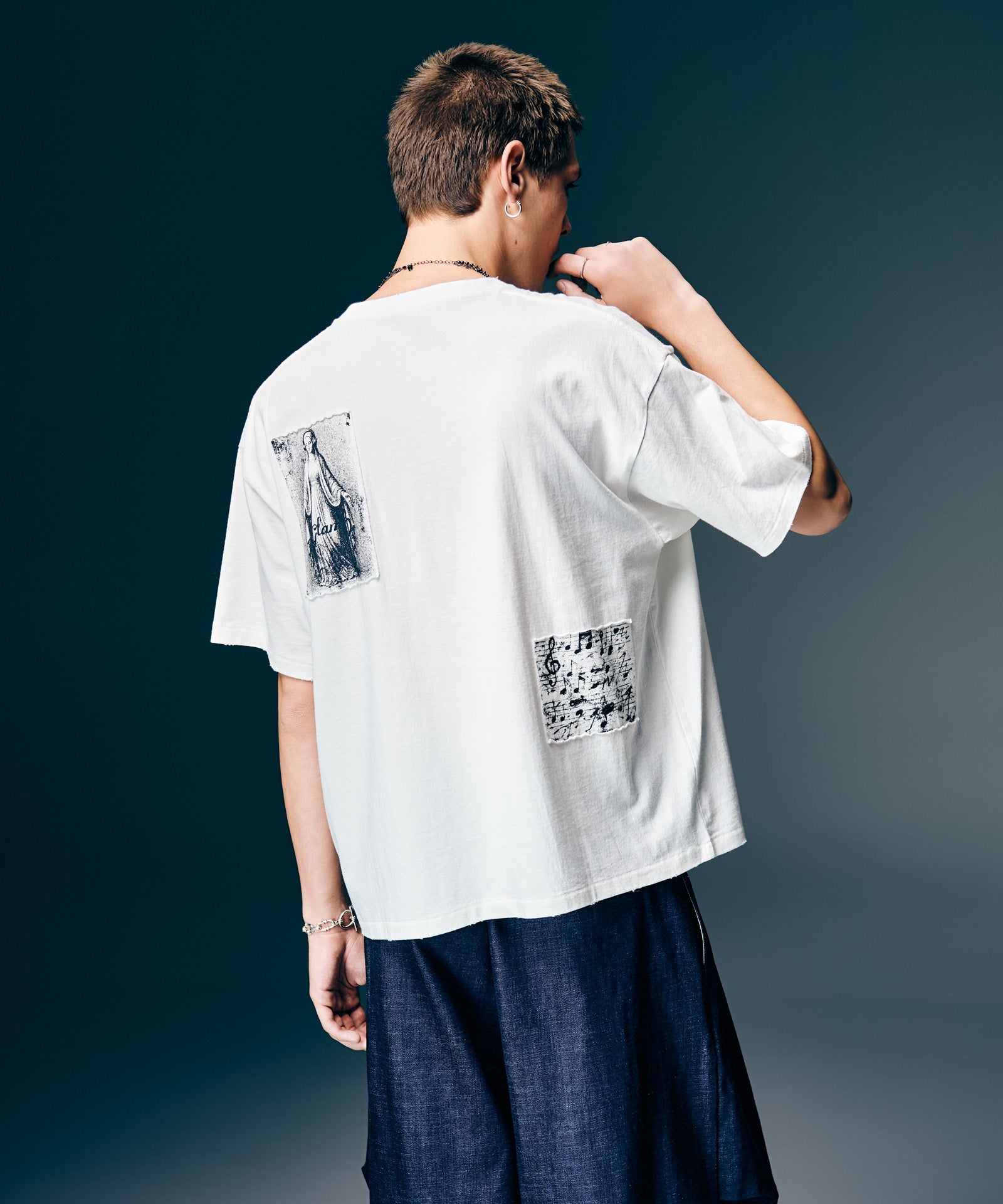 H:187 / C:92 / W:74 / H:91 着用サイズ:L