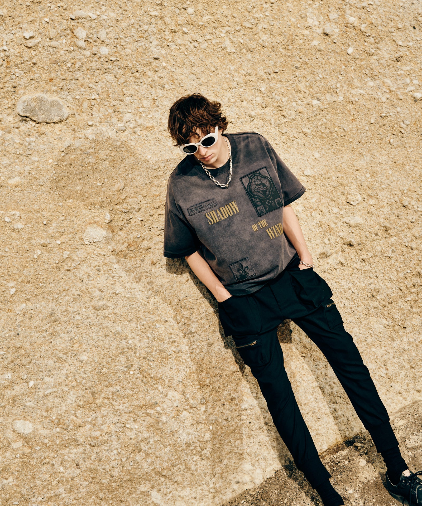 H:186 / C:89 / W:71 / H:92 着用サイズ:M