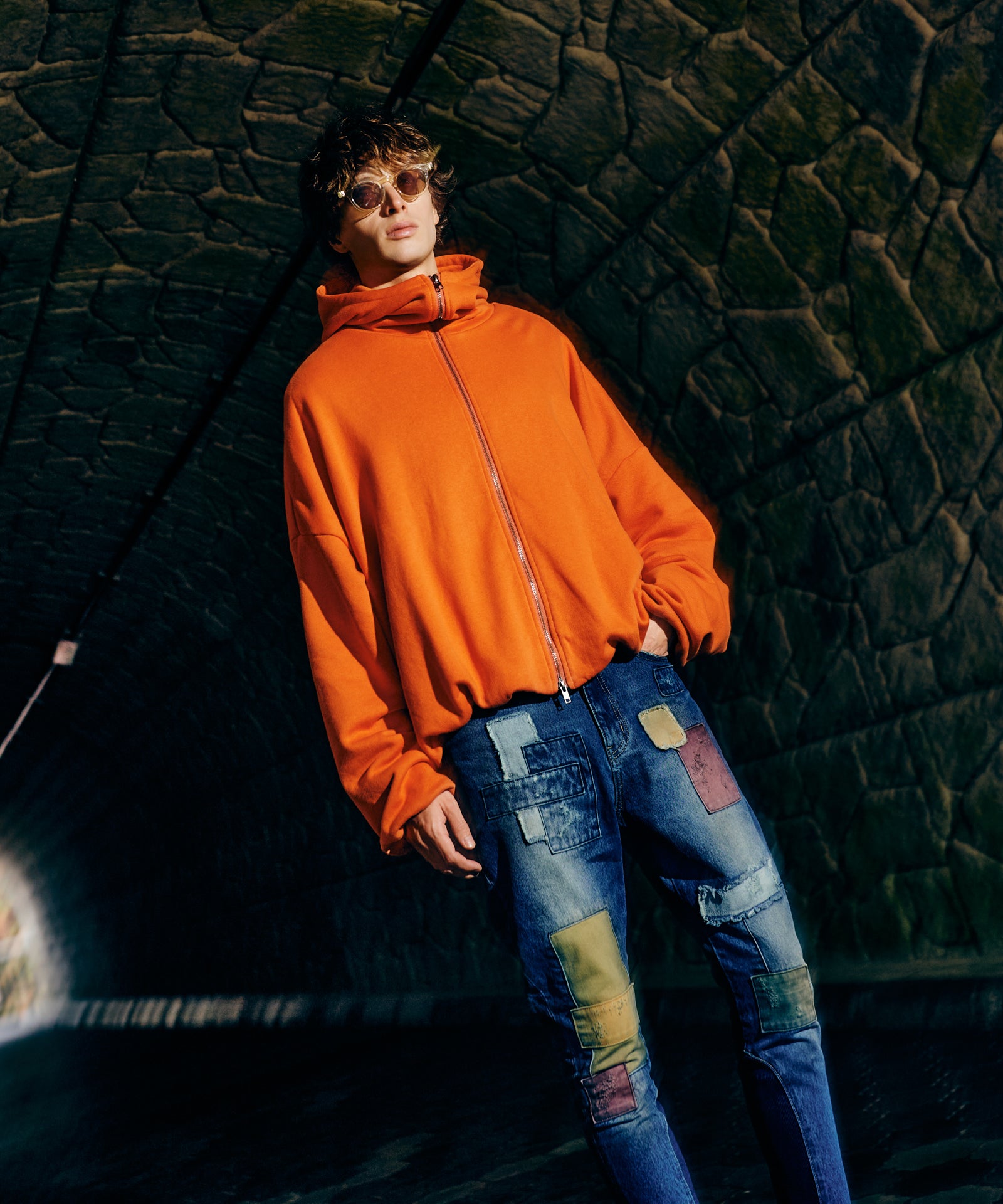 H:186 / C:89 / W:71 / H:92 着用サイズ:L