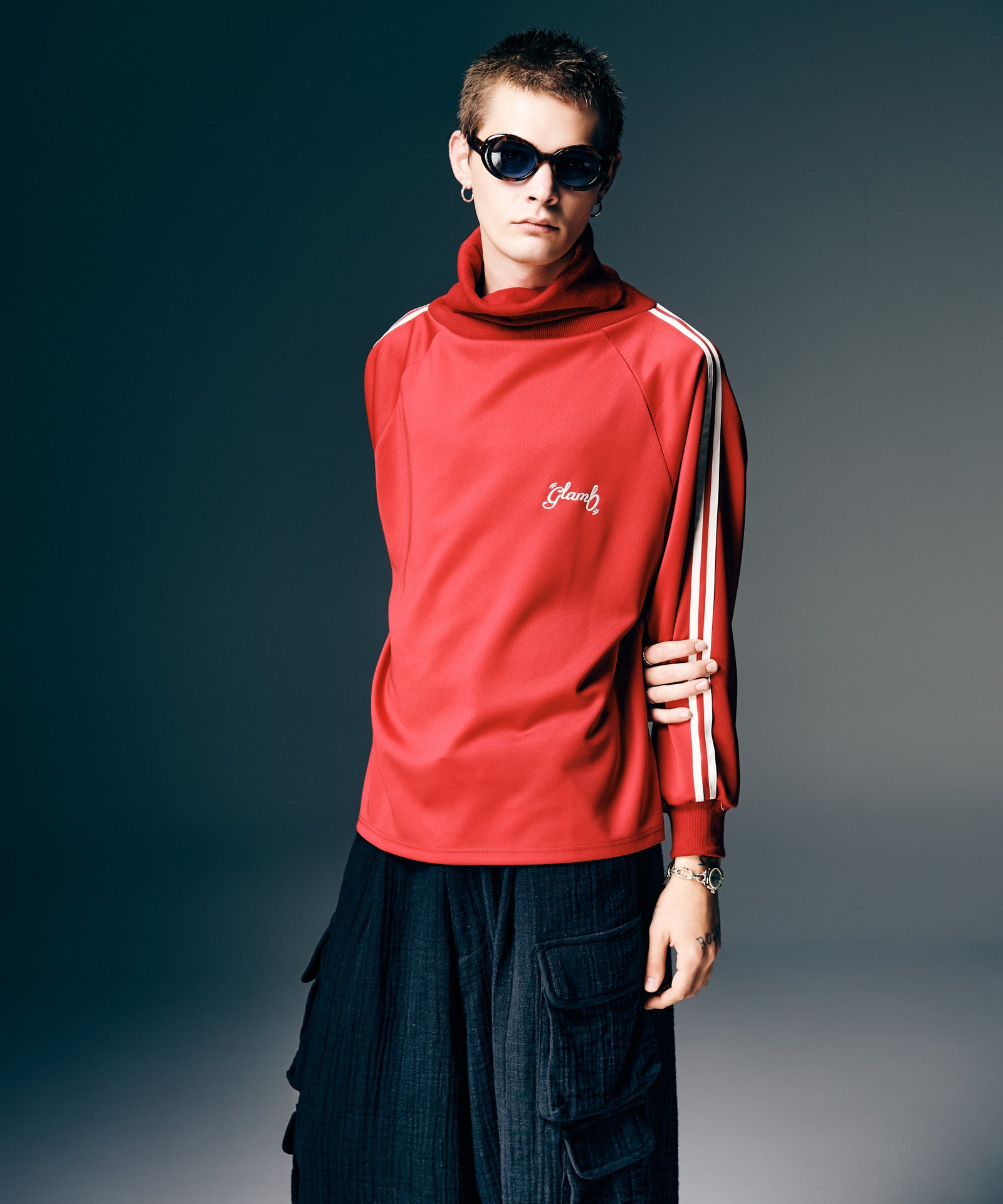 H:187 / C:92 / W:74 / H:91 着用サイズ:L