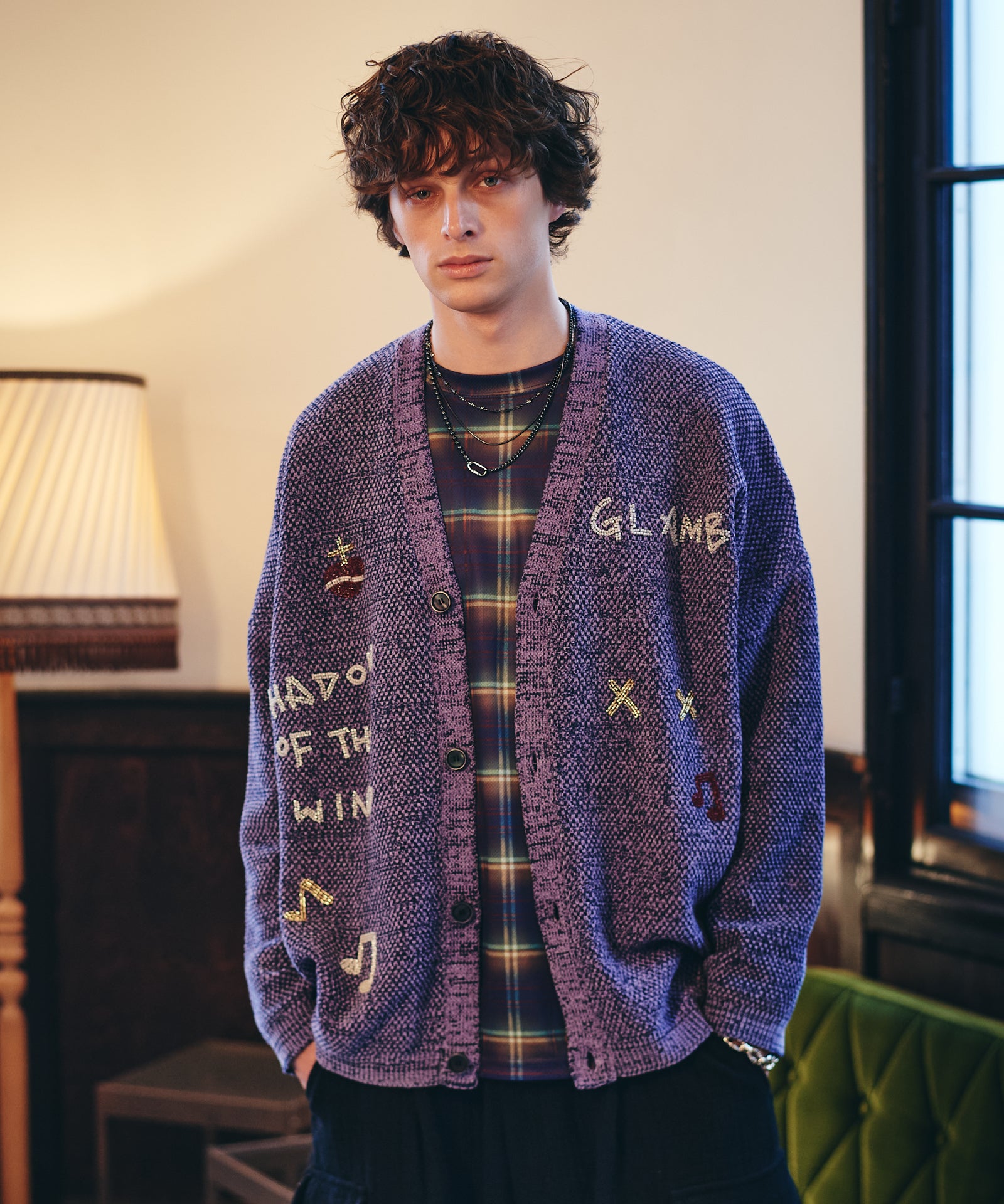 H:186 / C:89 / W:71 / H:92 着用サイズ:L