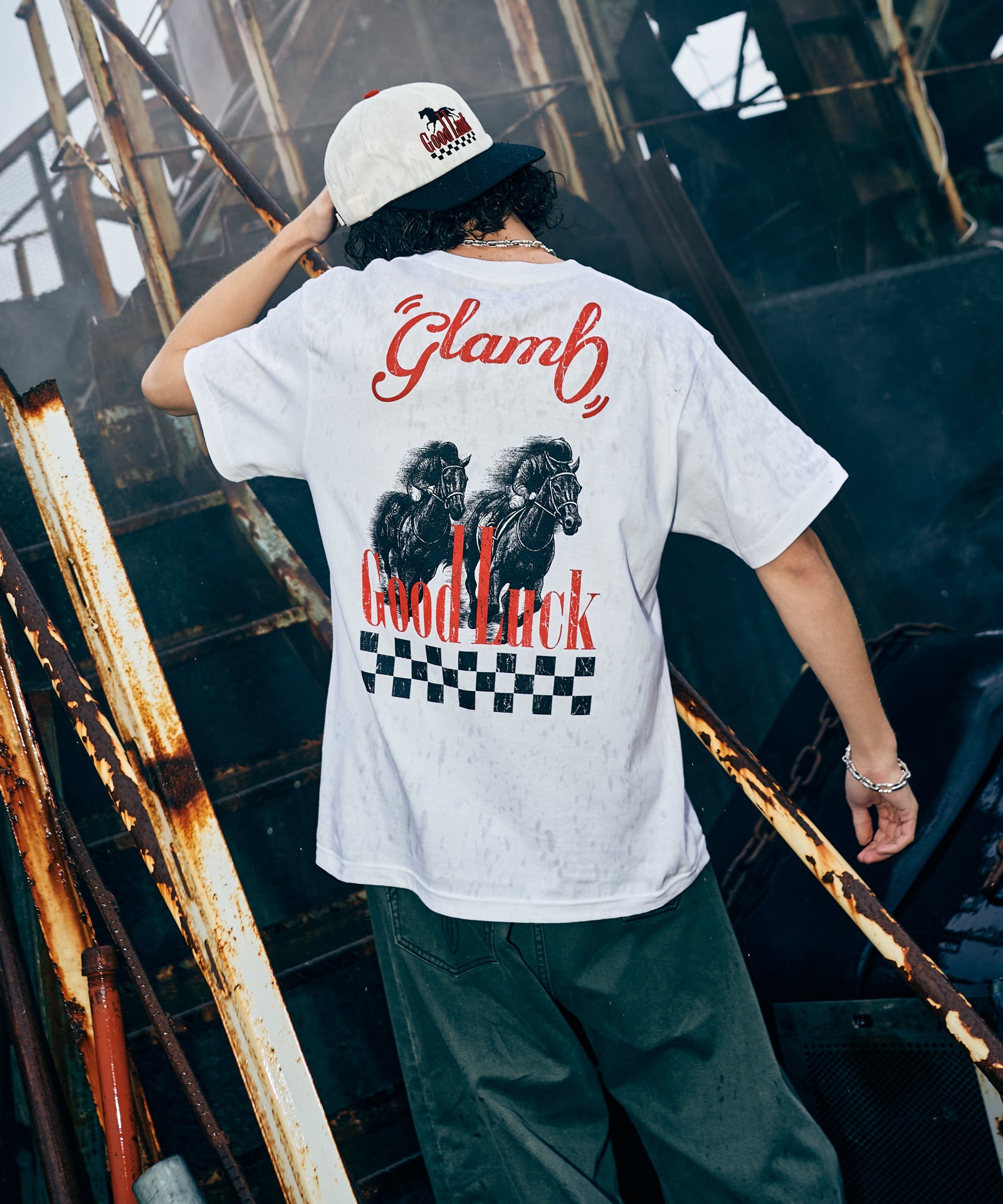 H:175 / C:83 / W:66 / H:87 着用サイズ:M