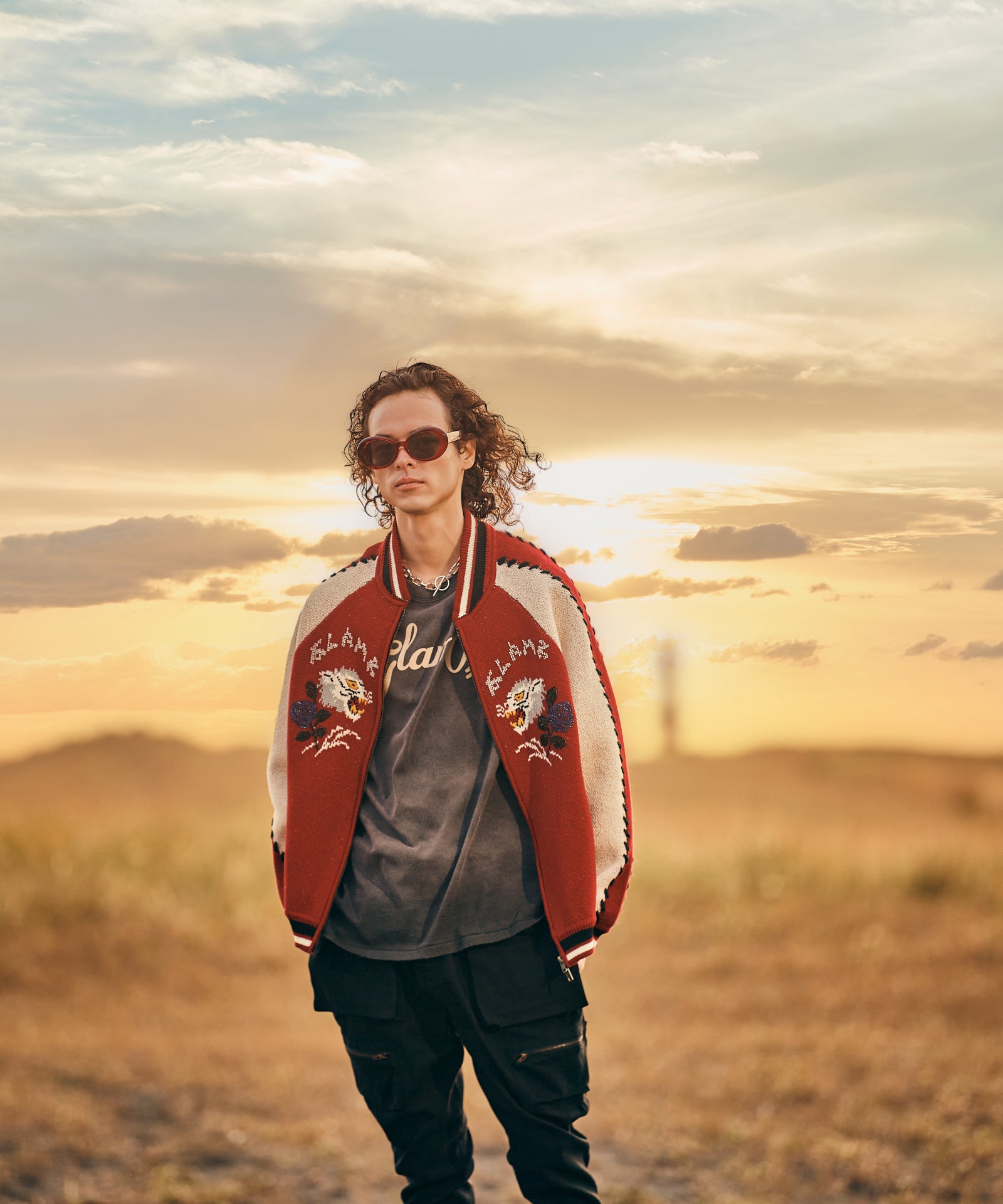 H:175 / C:83 / W:66 / H:87 着用サイズ:L