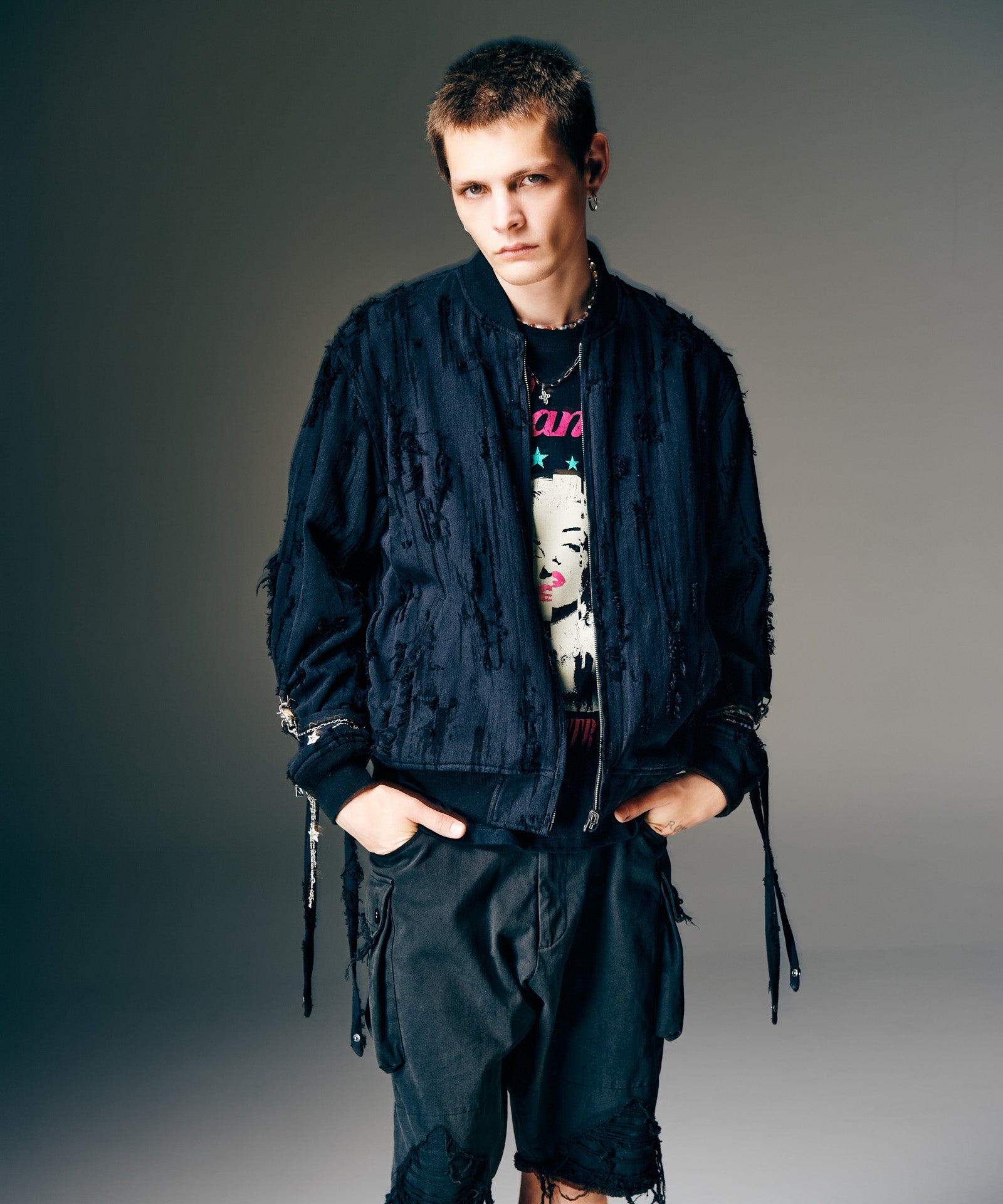 Black Reversible H:187 / C:92 / W:74 / H:91 着用サイズ:L