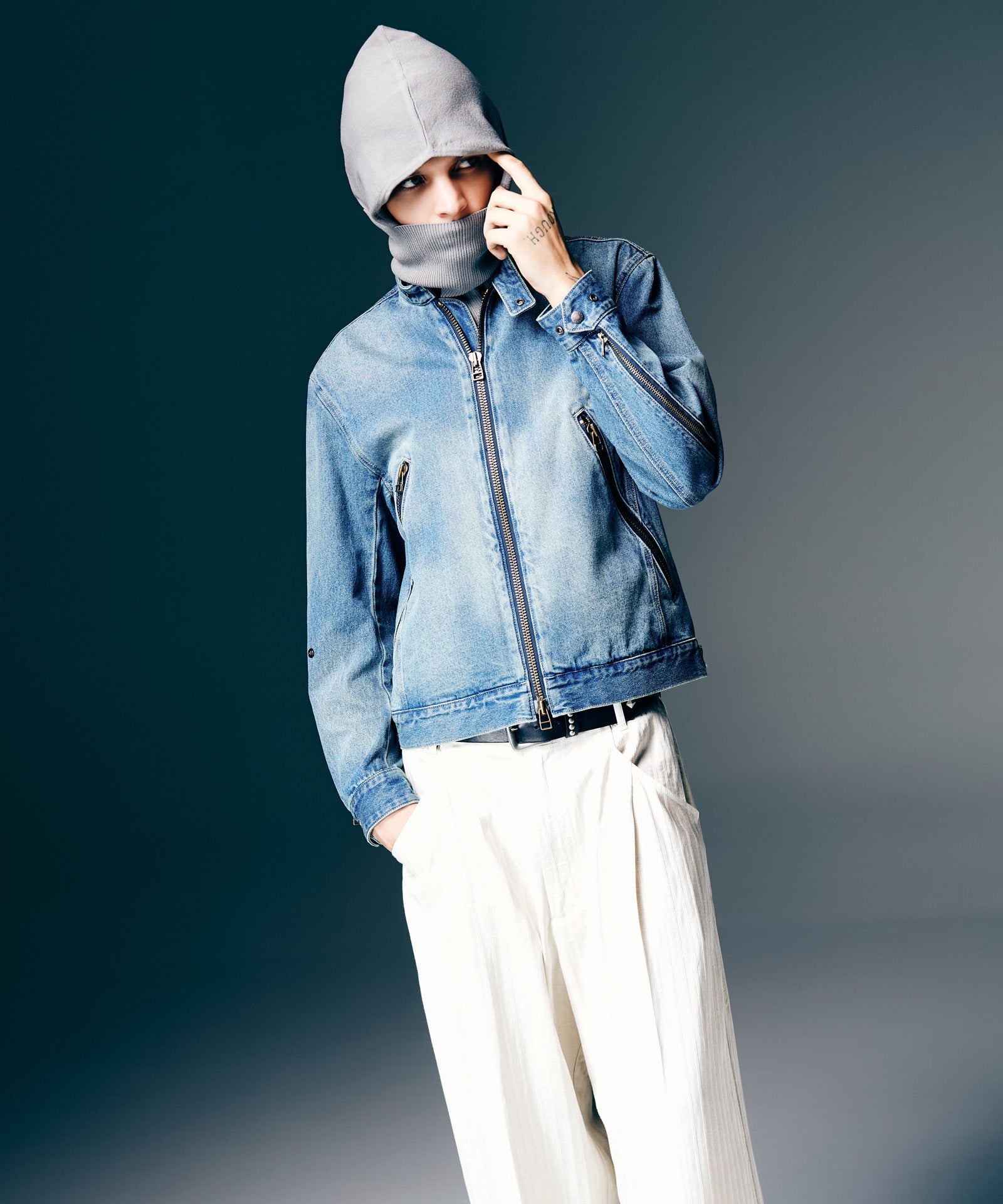 H:187 / C:92 / W:74 / H:91 着用サイズ:M