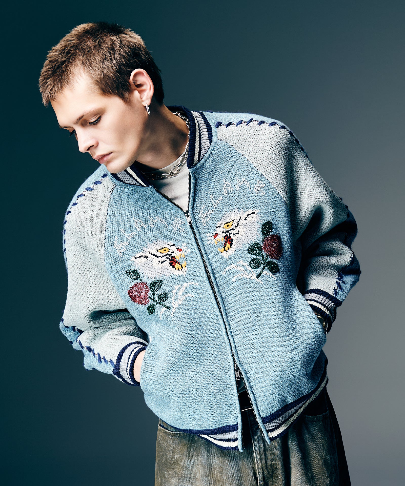 H:187 / C:92 / W:74 / H:91 着用サイズ:M