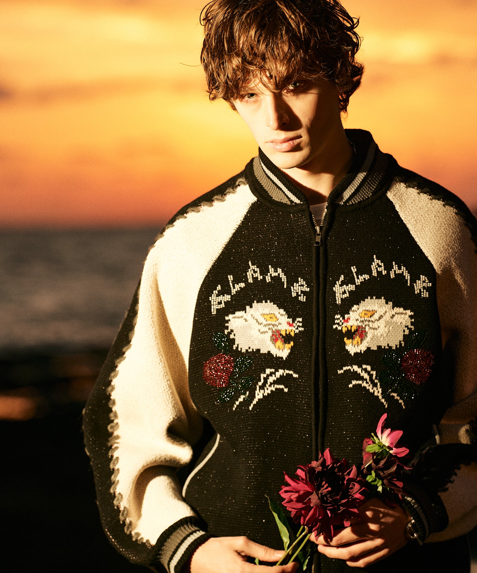 H:186 / C:89 / W:71 / H:92 着用サイズ:L