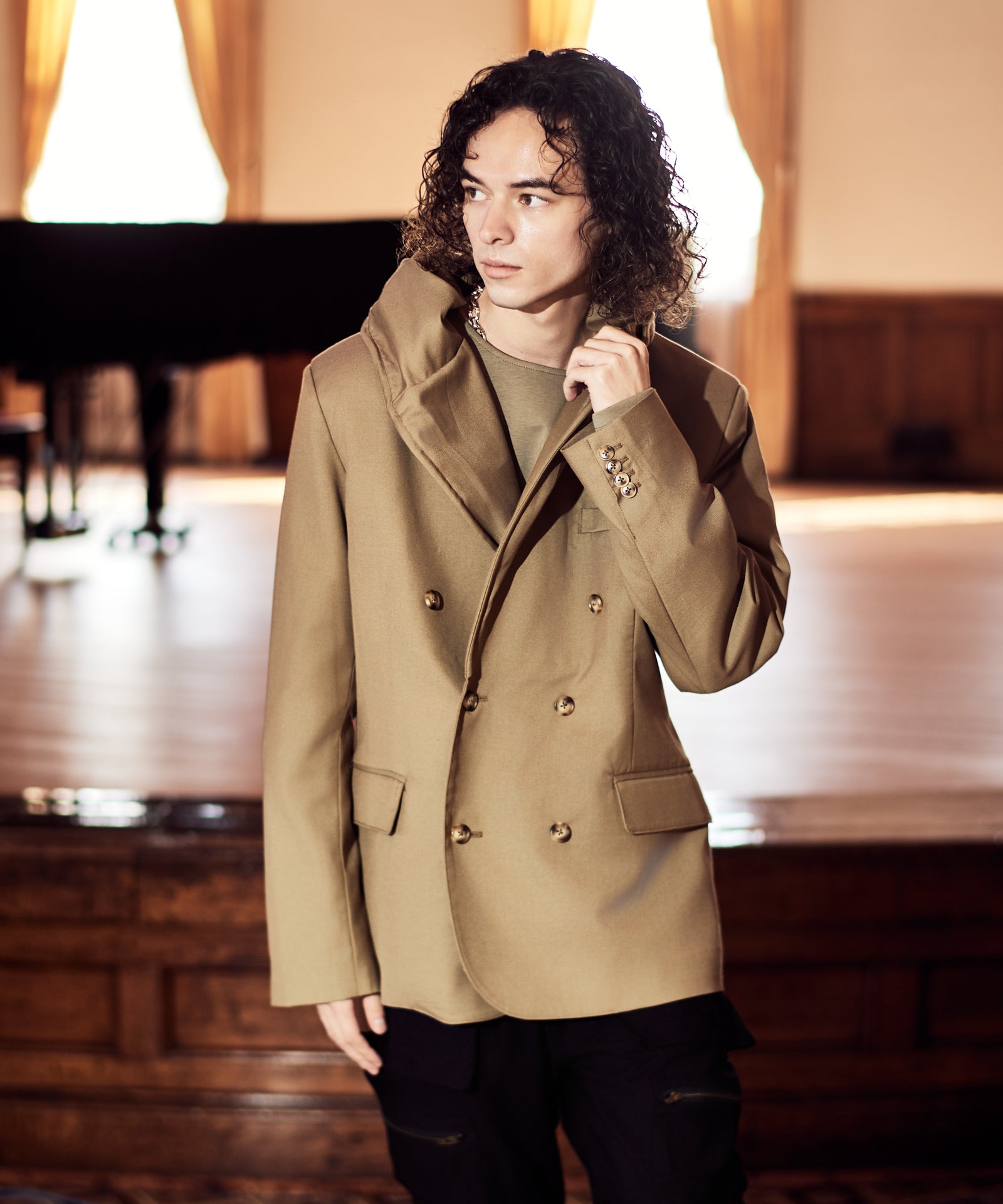 H:175 / C:83 / W:66 / H:87 着用サイズ:L