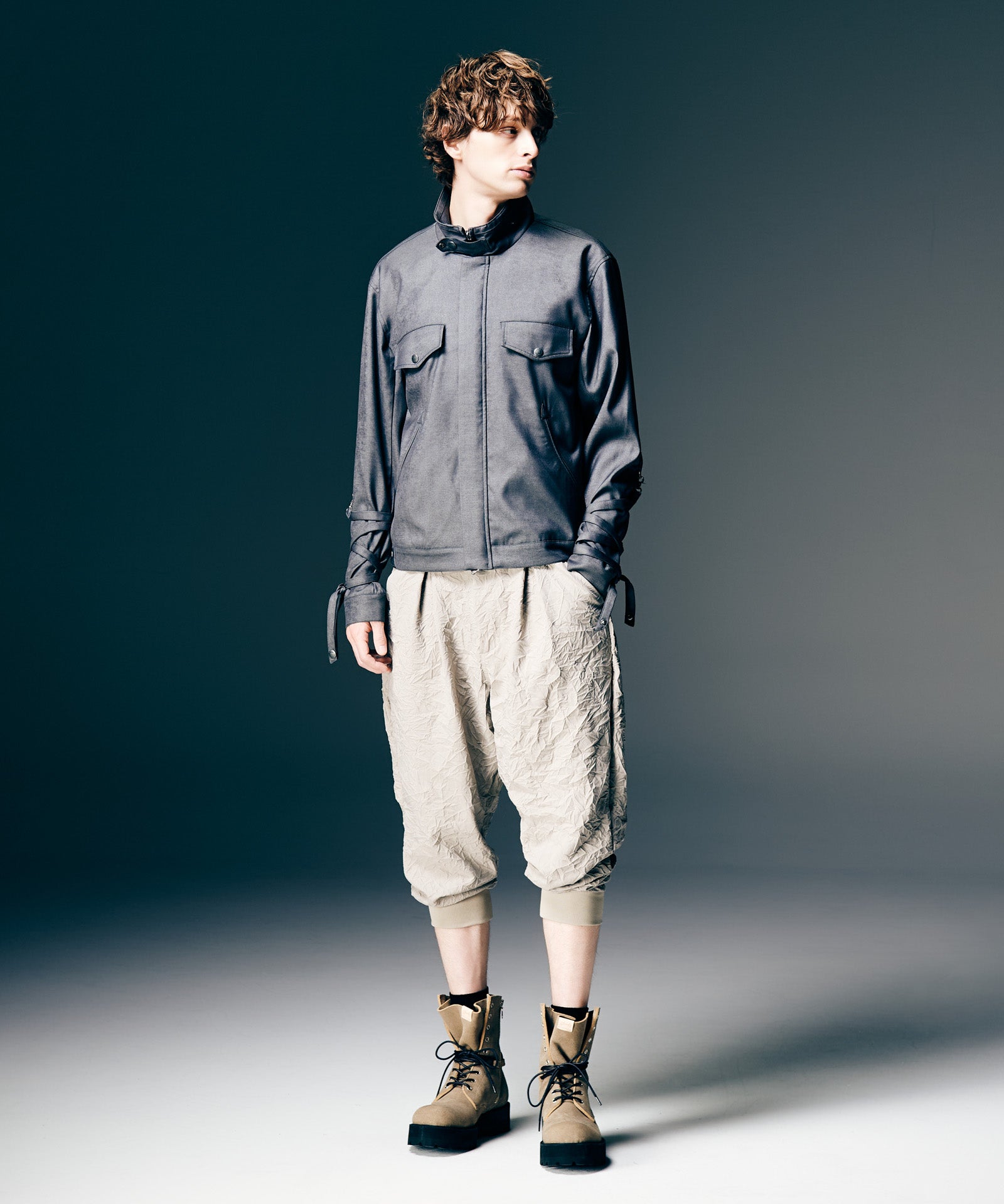 H:186 / C:89 / W:71 / H:92 着用サイズ:M