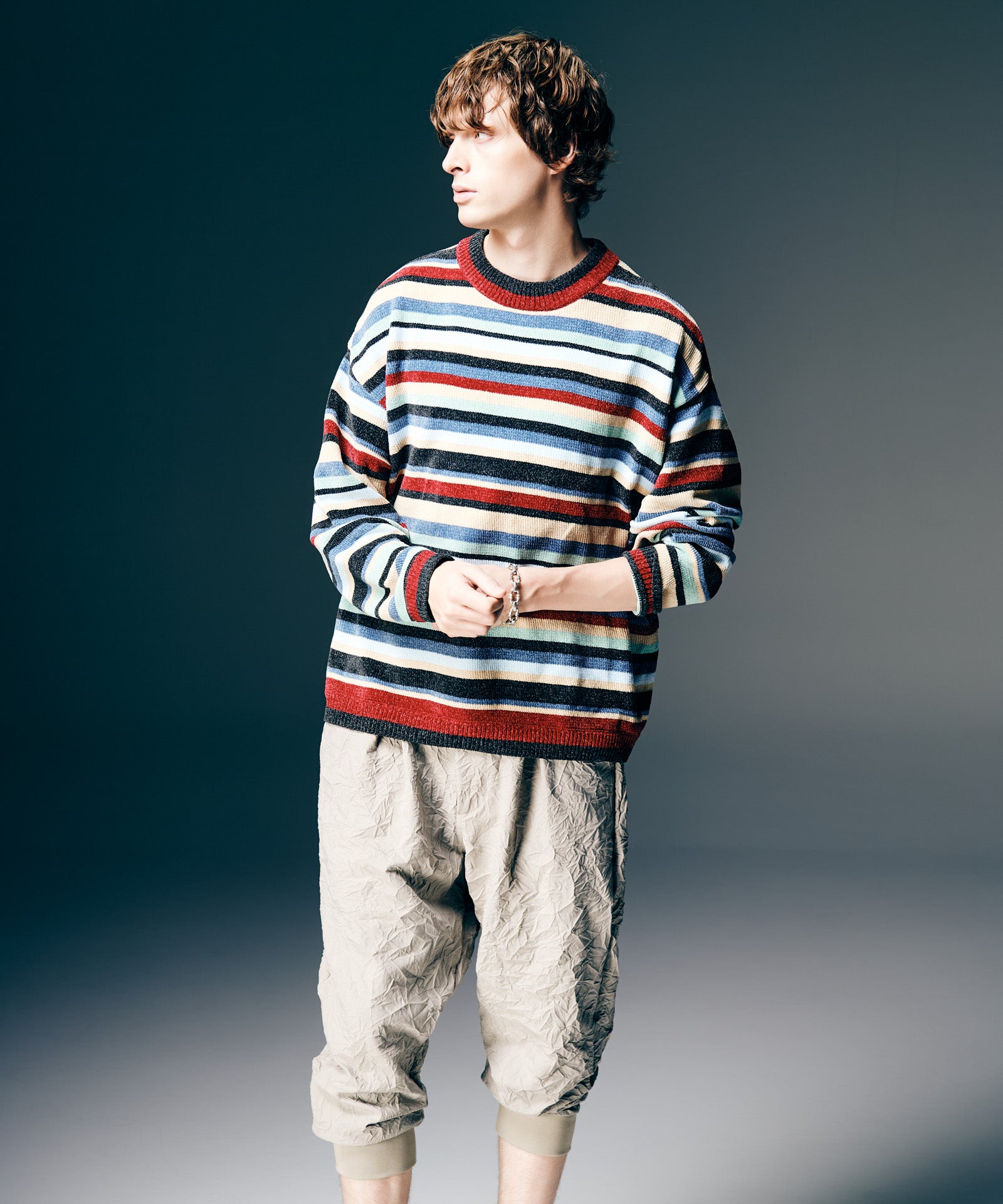 H:186 / C:89 / W:71 / H:92 着用サイズ:L