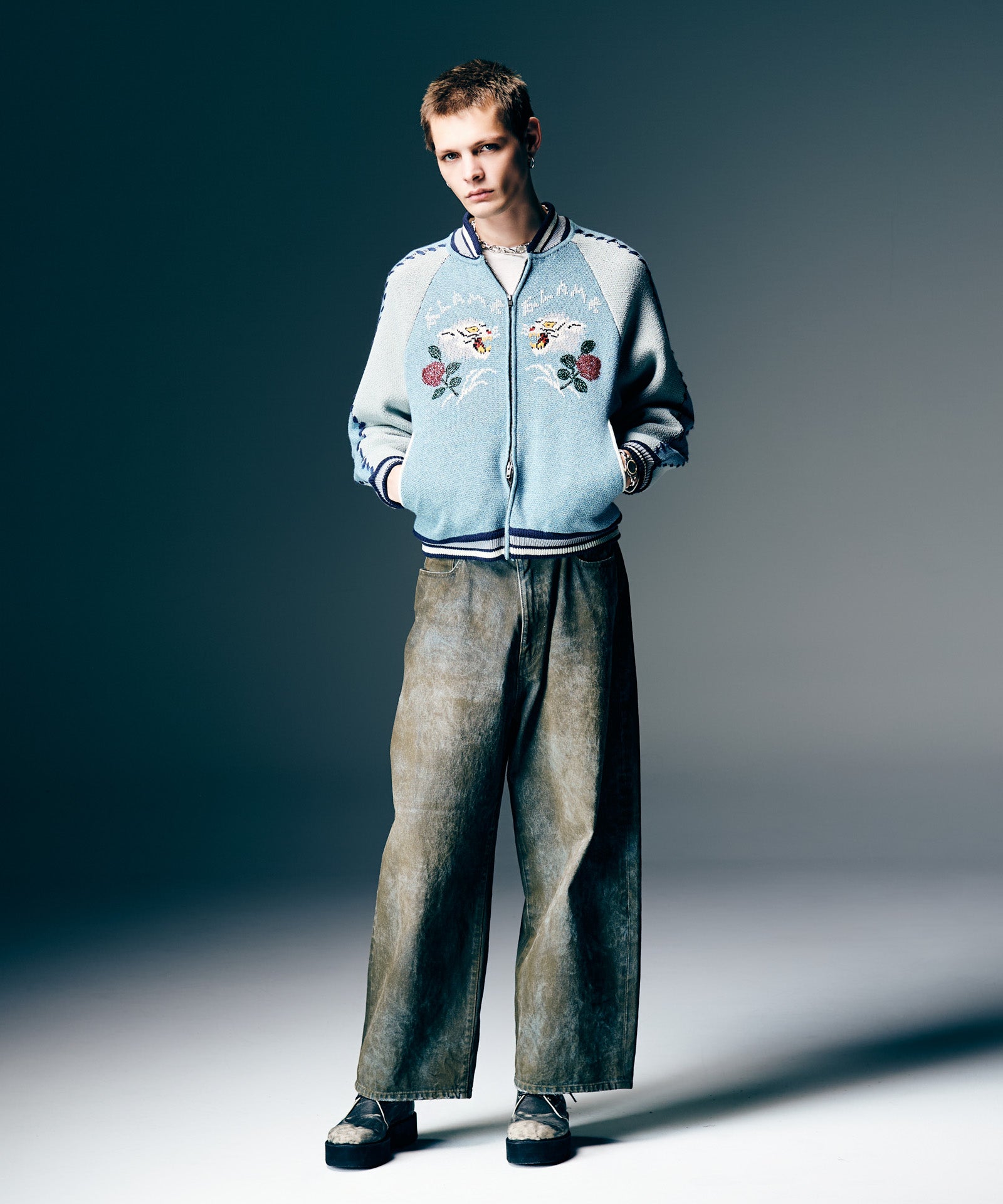 H:187 / C:92 / W:74 / H:91 着用サイズ:L