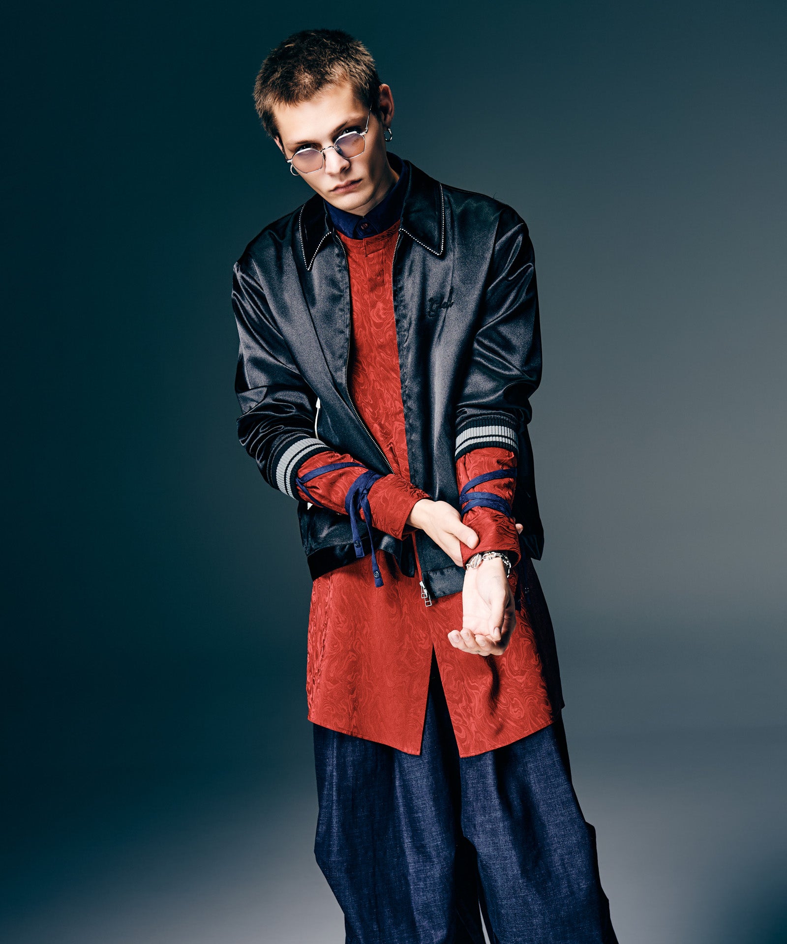 H:187 / C:92 / W:74 / H:91 着用サイズ:L