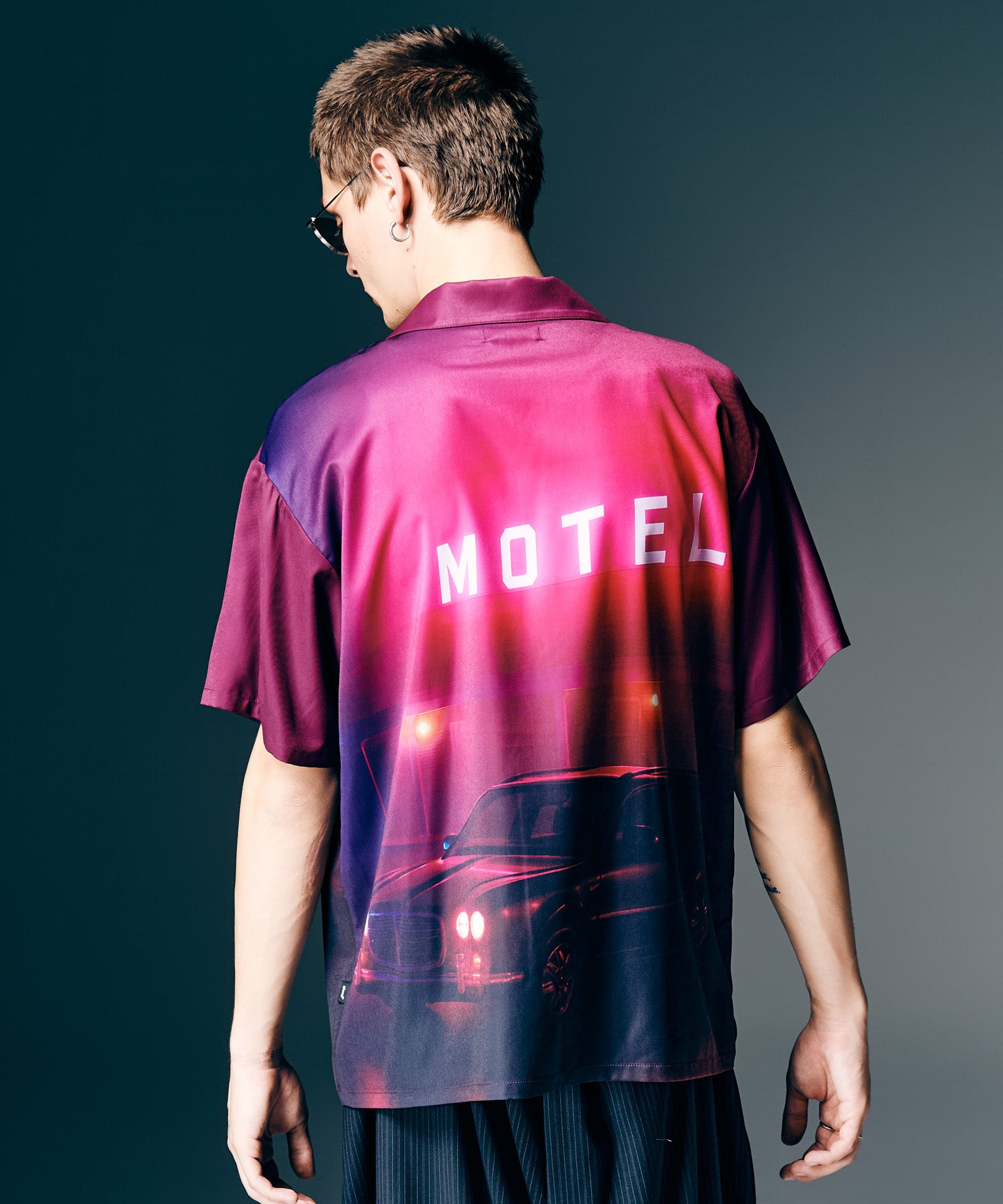 H:187 / C:92 / W:74 / H:91 着用サイズ:L