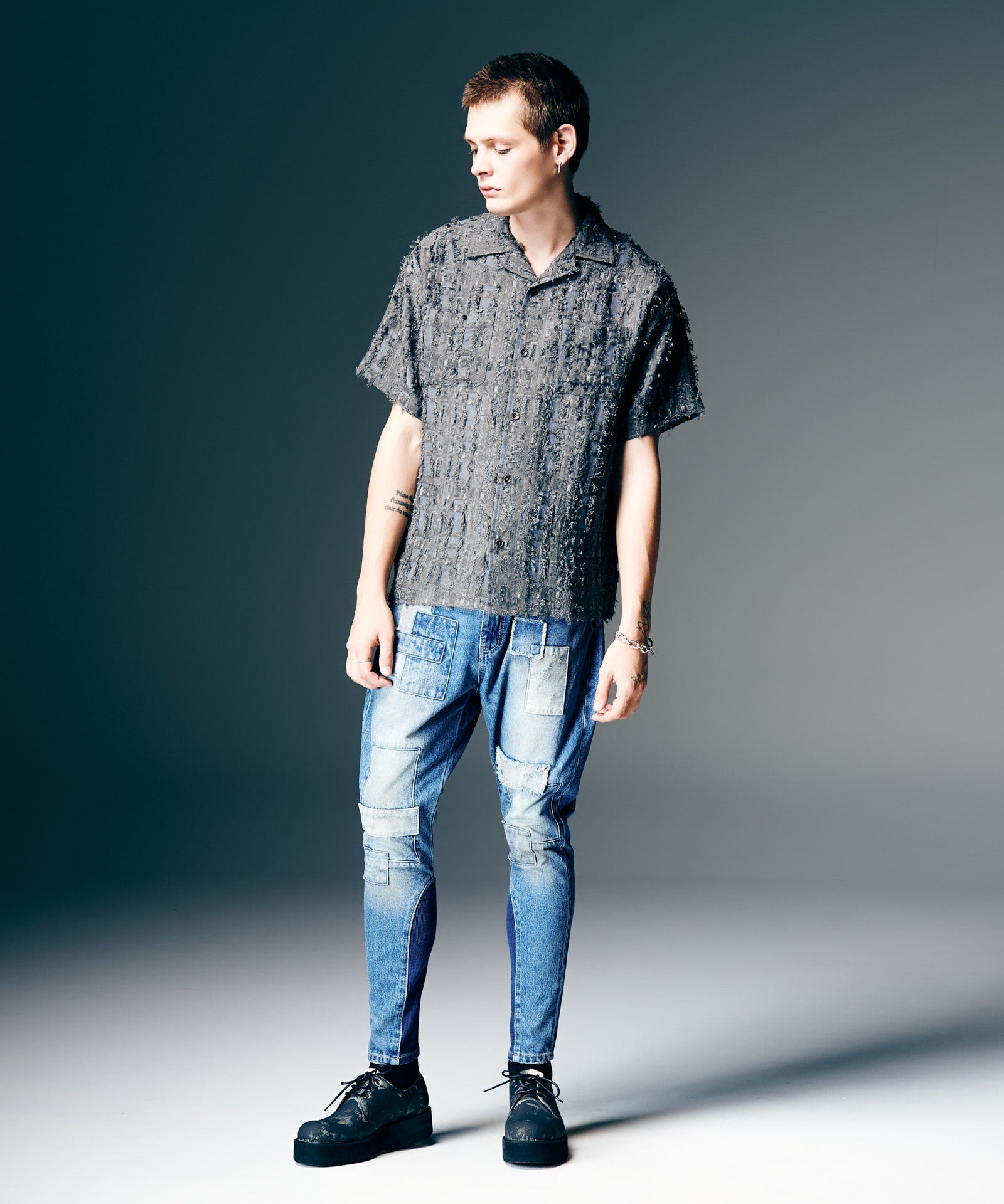 H:187 / C:92 / W:74 / H:91 着用サイズ:M