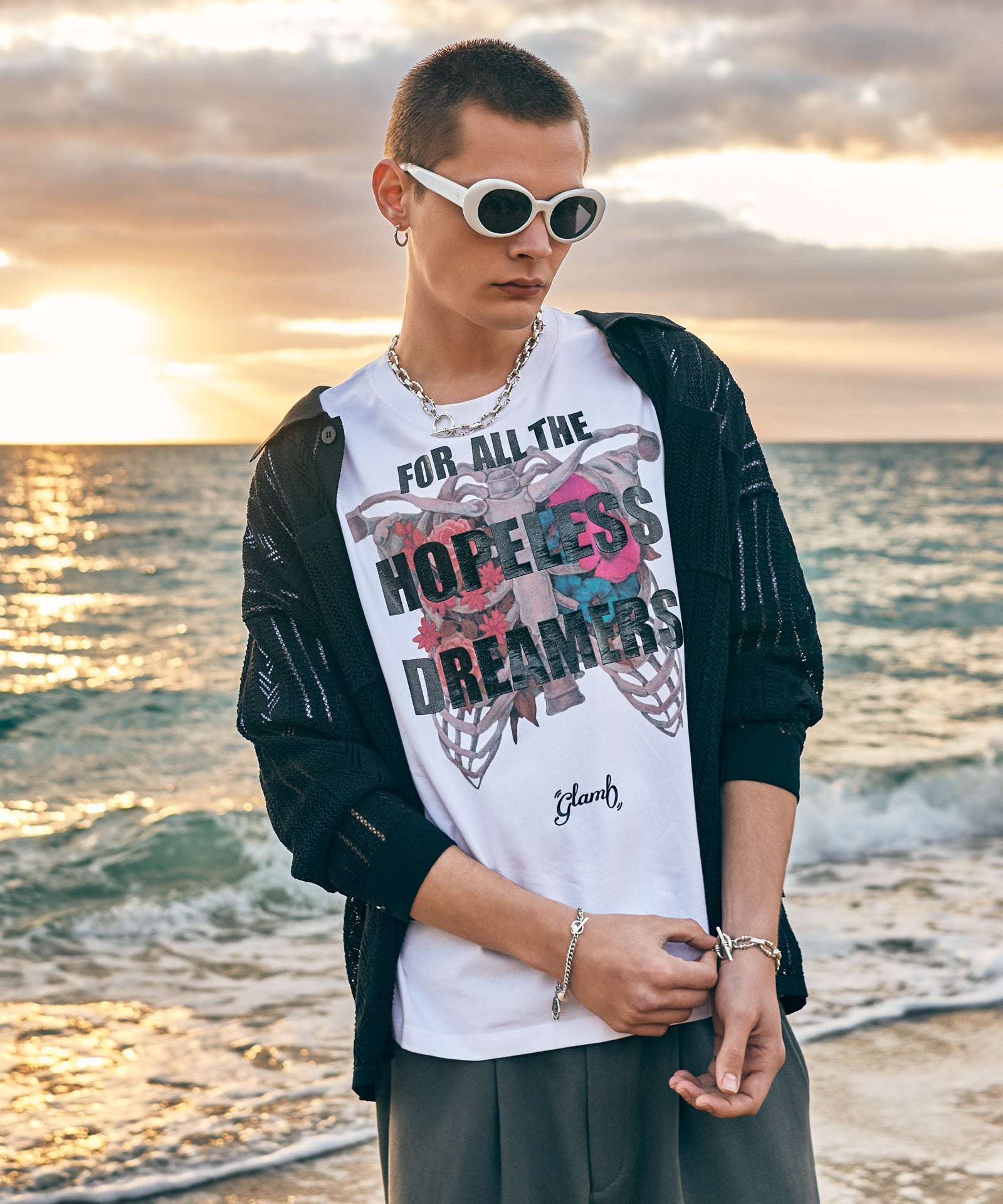 H:187 / C:92 / W:74 / H:91 着用サイズ:L