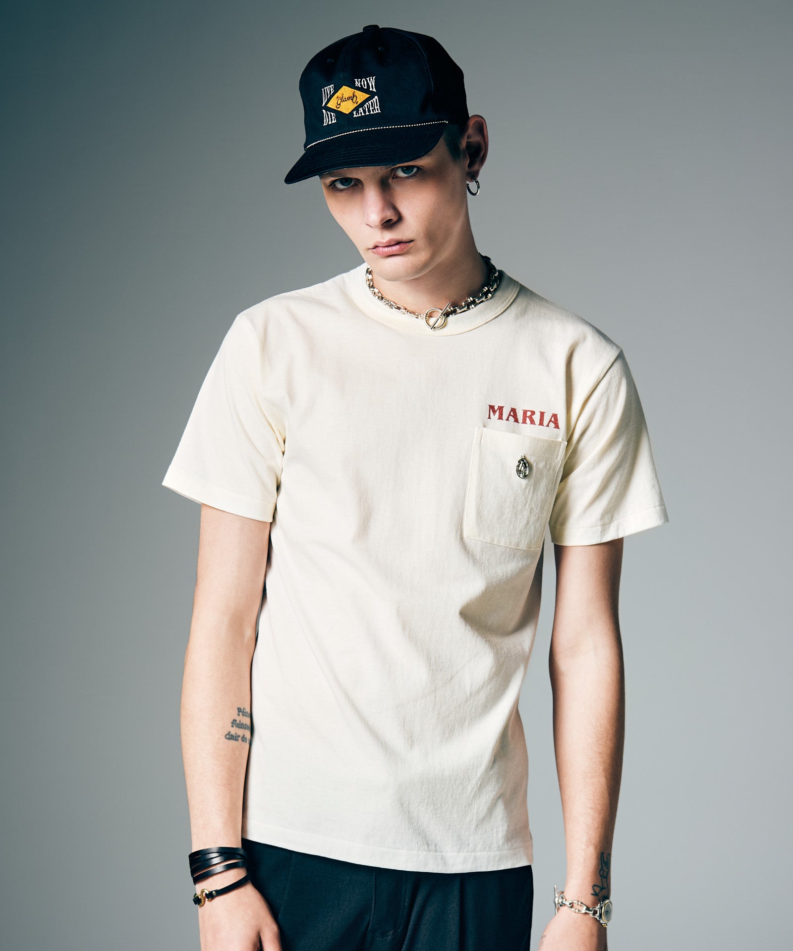 H:187 / C:92 / W:74 / H:91 着用サイズ:M