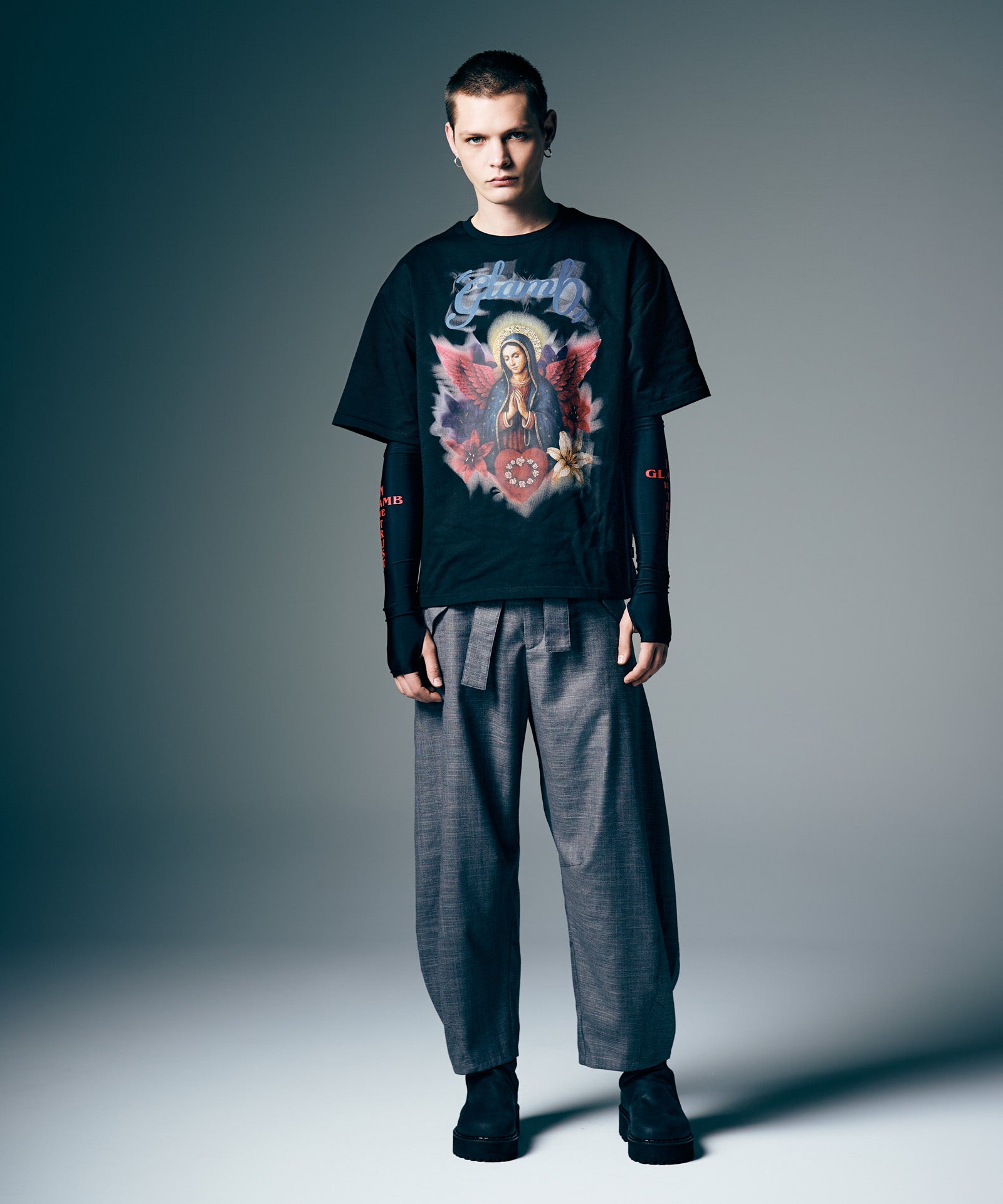 H:187 / C:92 / W:74 / H:91 着用サイズ:M