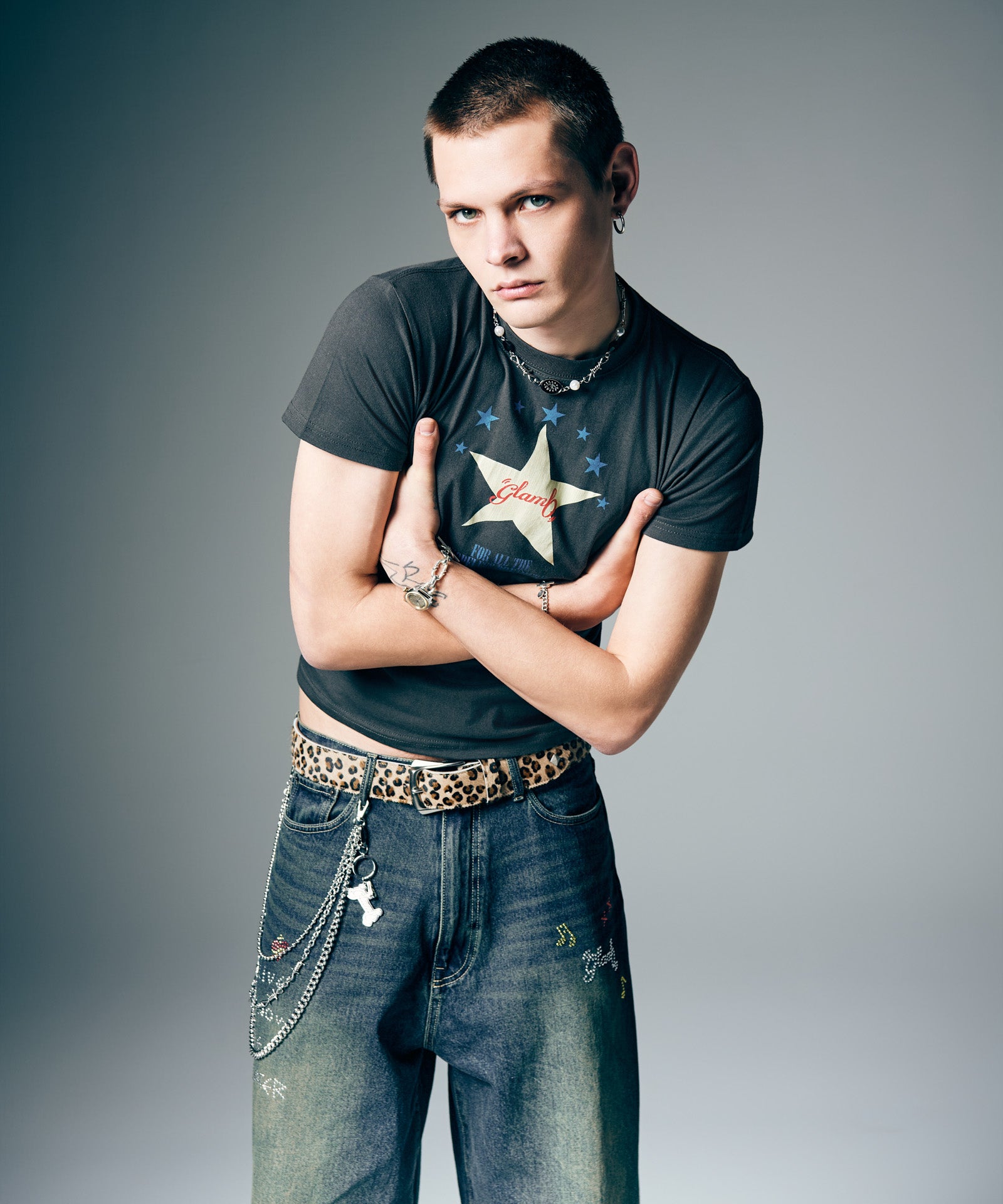 H:187 / C:92 / W:74 / H:91 着用サイズ:S