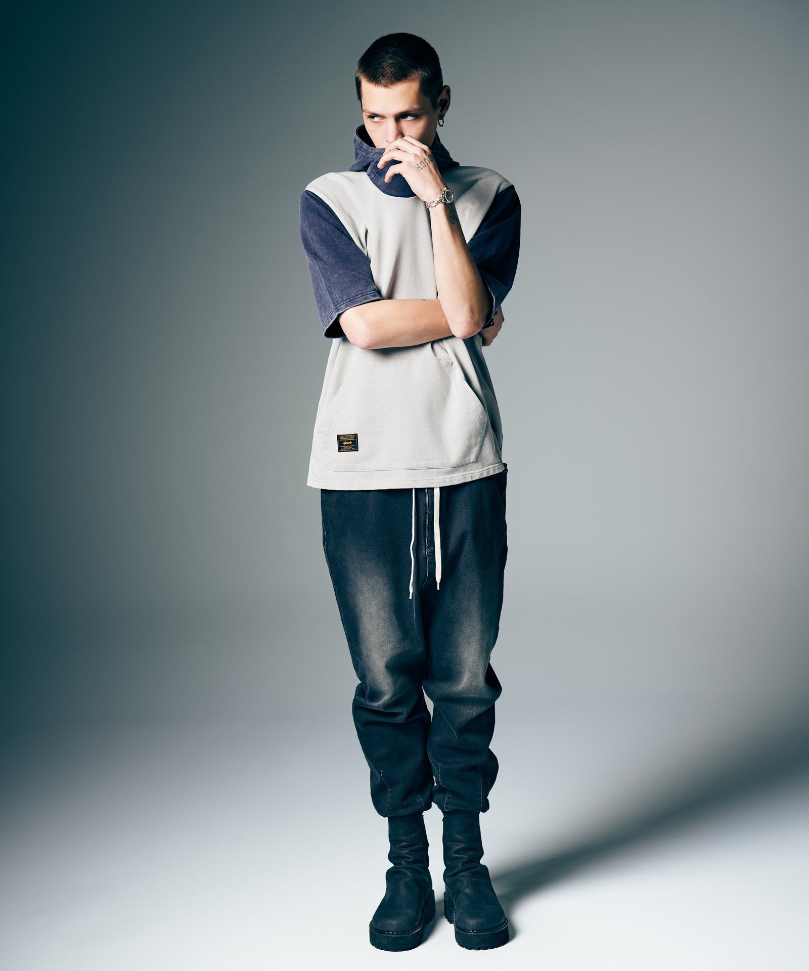 H:187 / C:92 / W:74 / H:91 着用サイズ:L