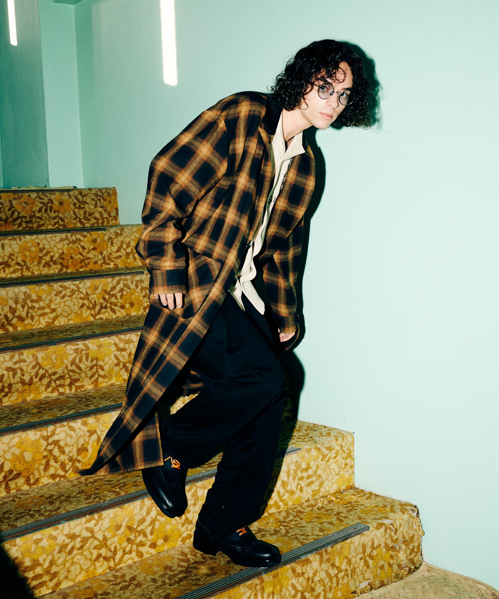 H:175 / C:83 / W:66 / H:87 着用サイズ:L